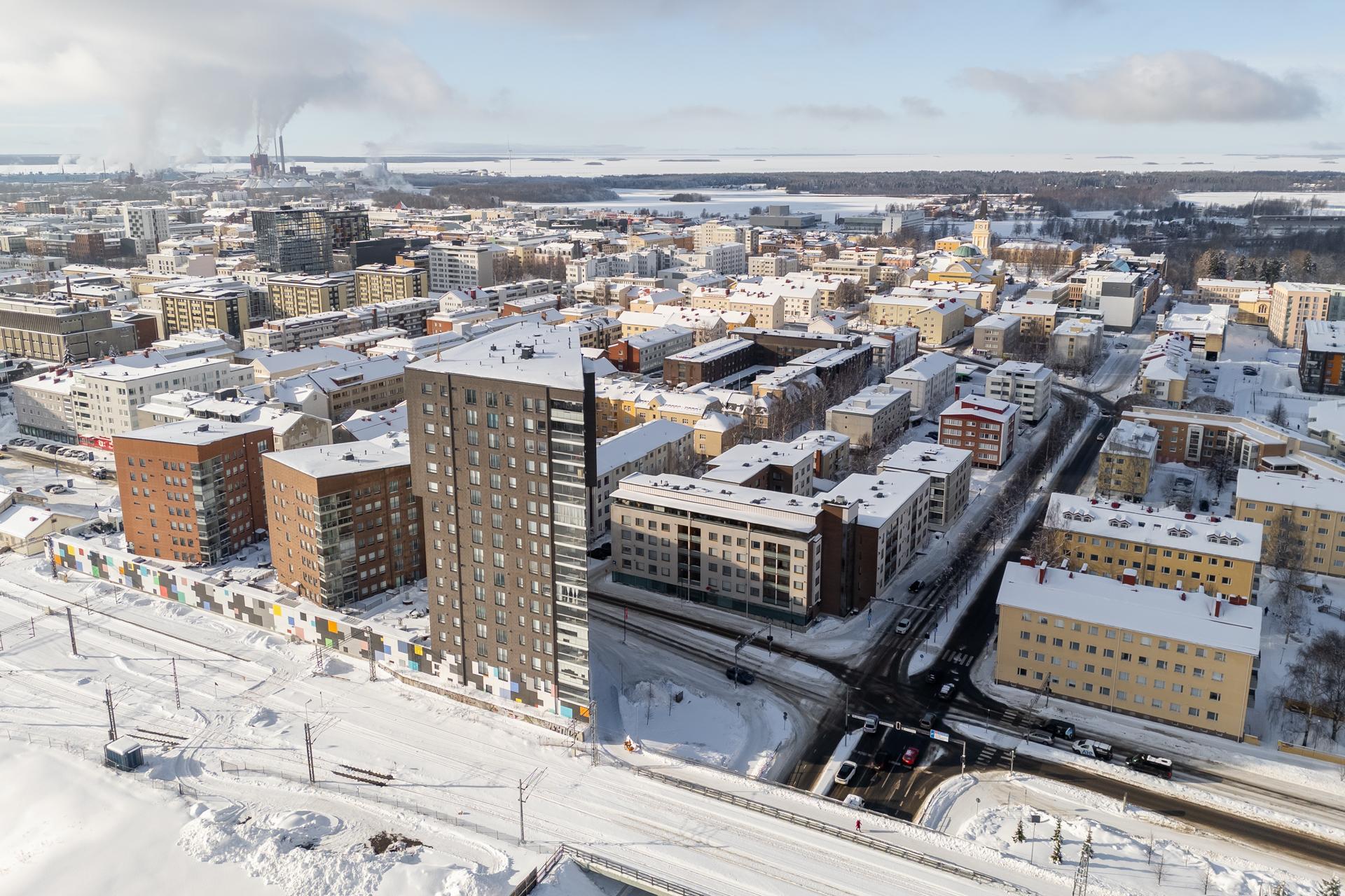 Rautatienkatu 1, Keskusta, Oulu