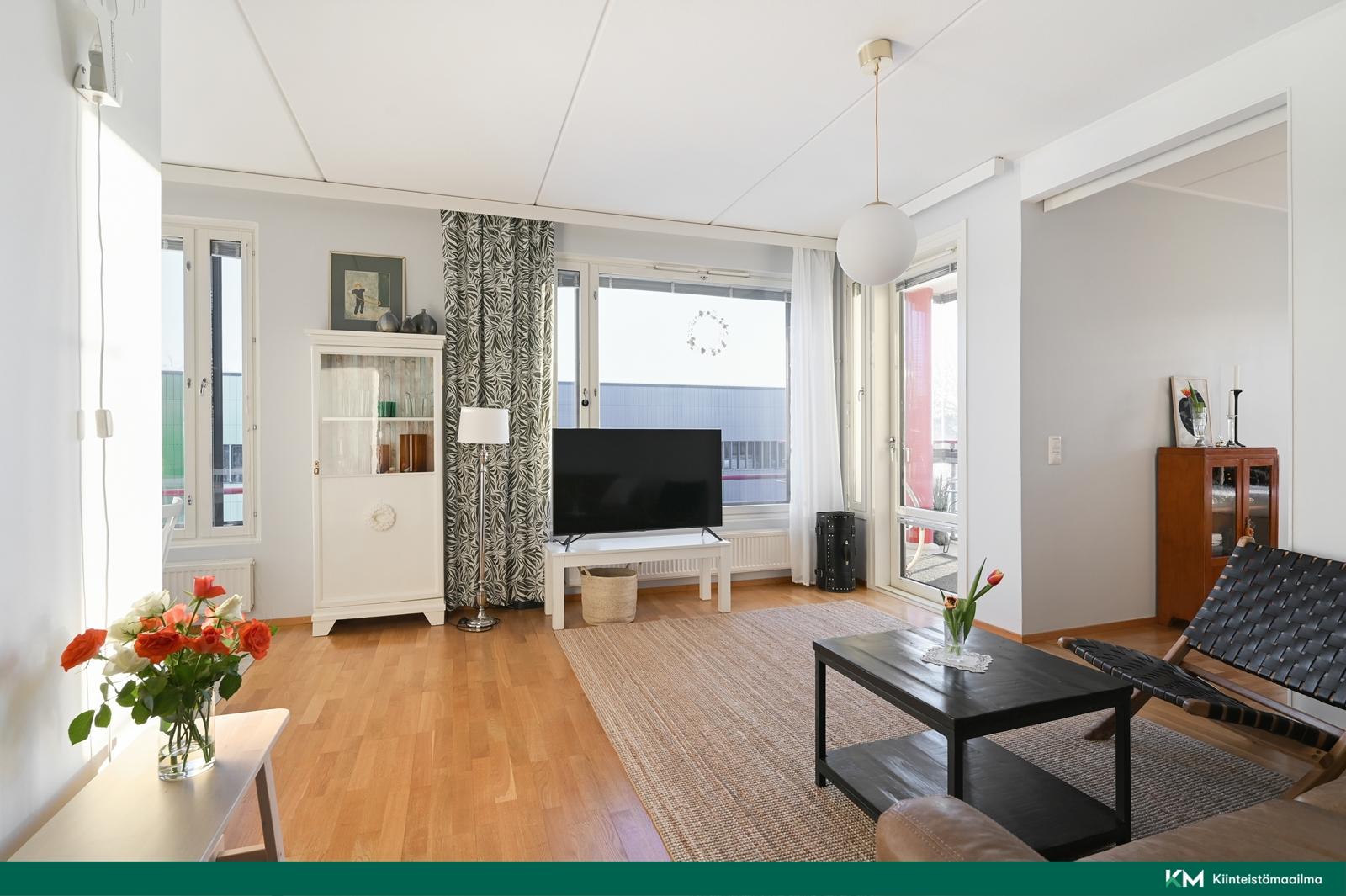 Yhteiskouluntie 6, Keskusta, Järvenpää