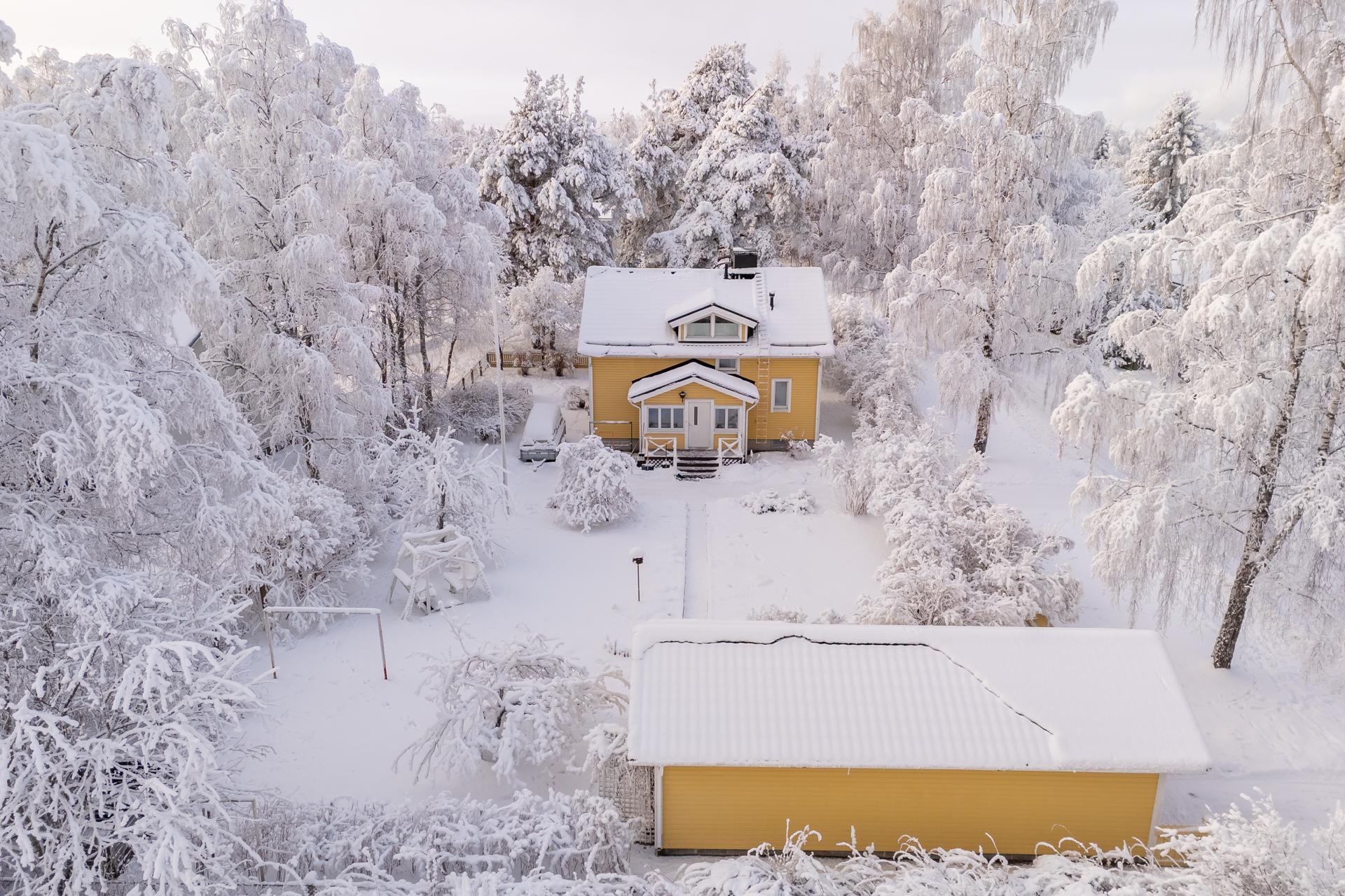 Varikkotie 17, Nokela, Oulu