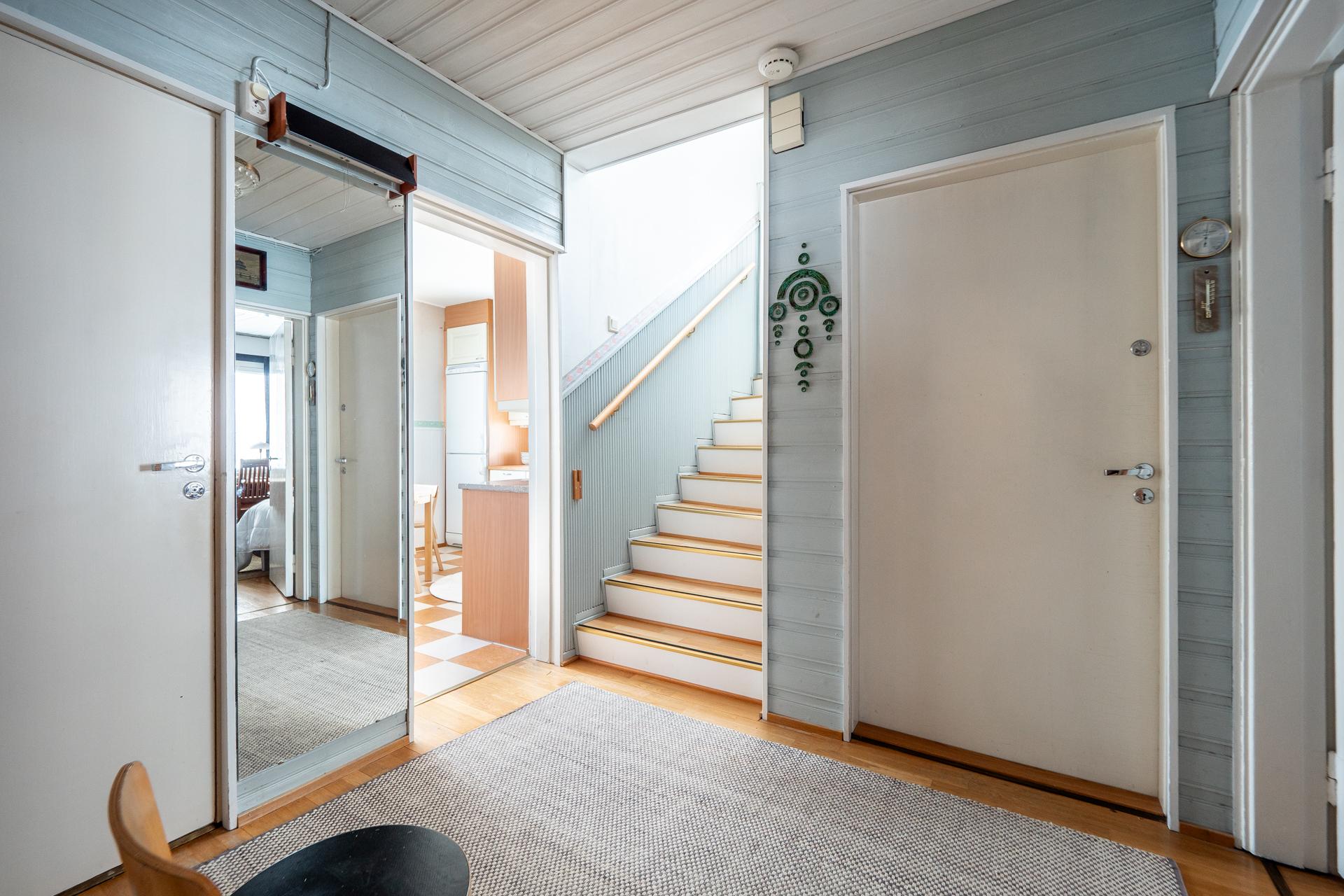 Varikkotie 17, Nokela, Oulu