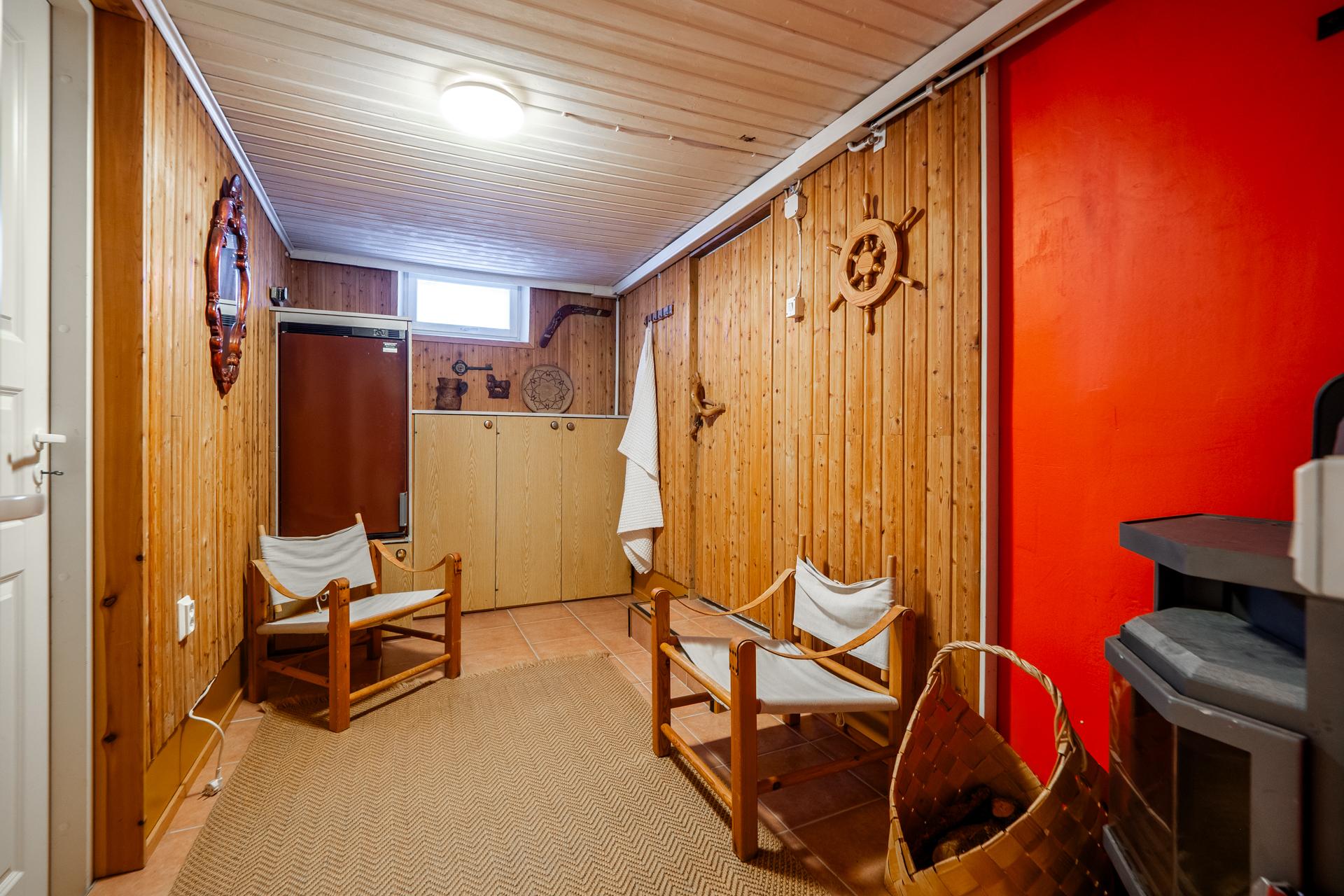 Varikkotie 17, Nokela, Oulu