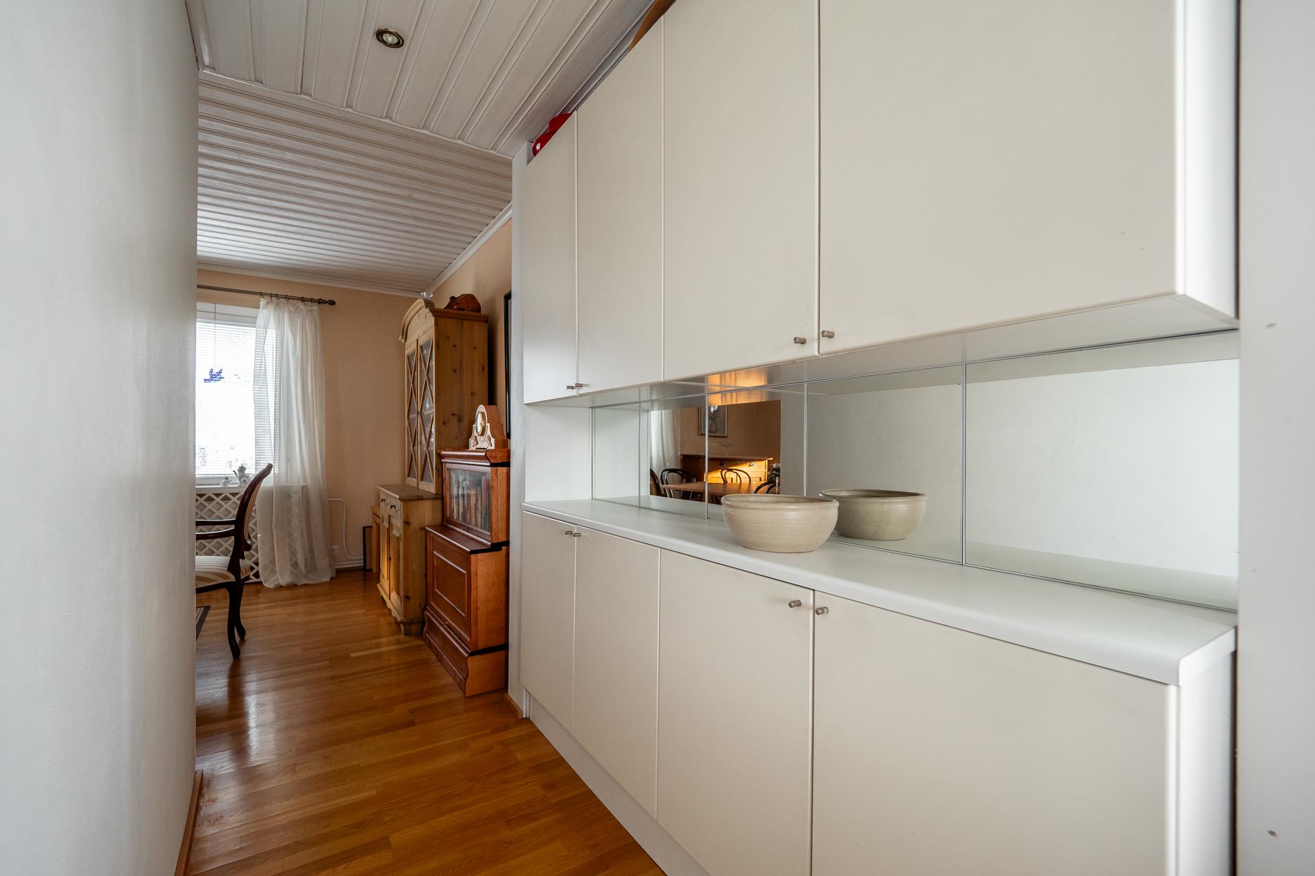 Varikkotie 17, Nokela, Oulu