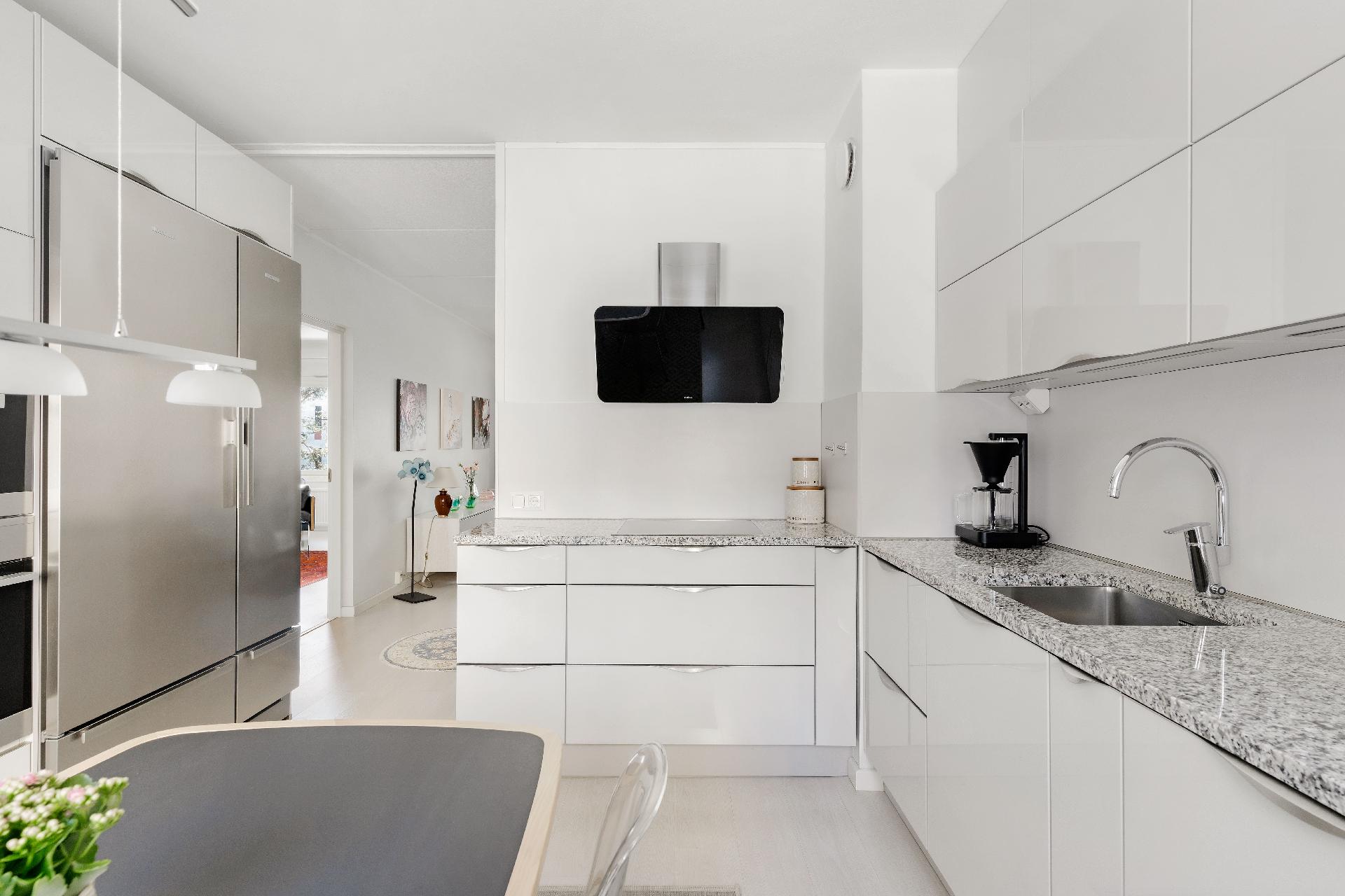 Mätästie 5, Suurmetsä, Helsinki