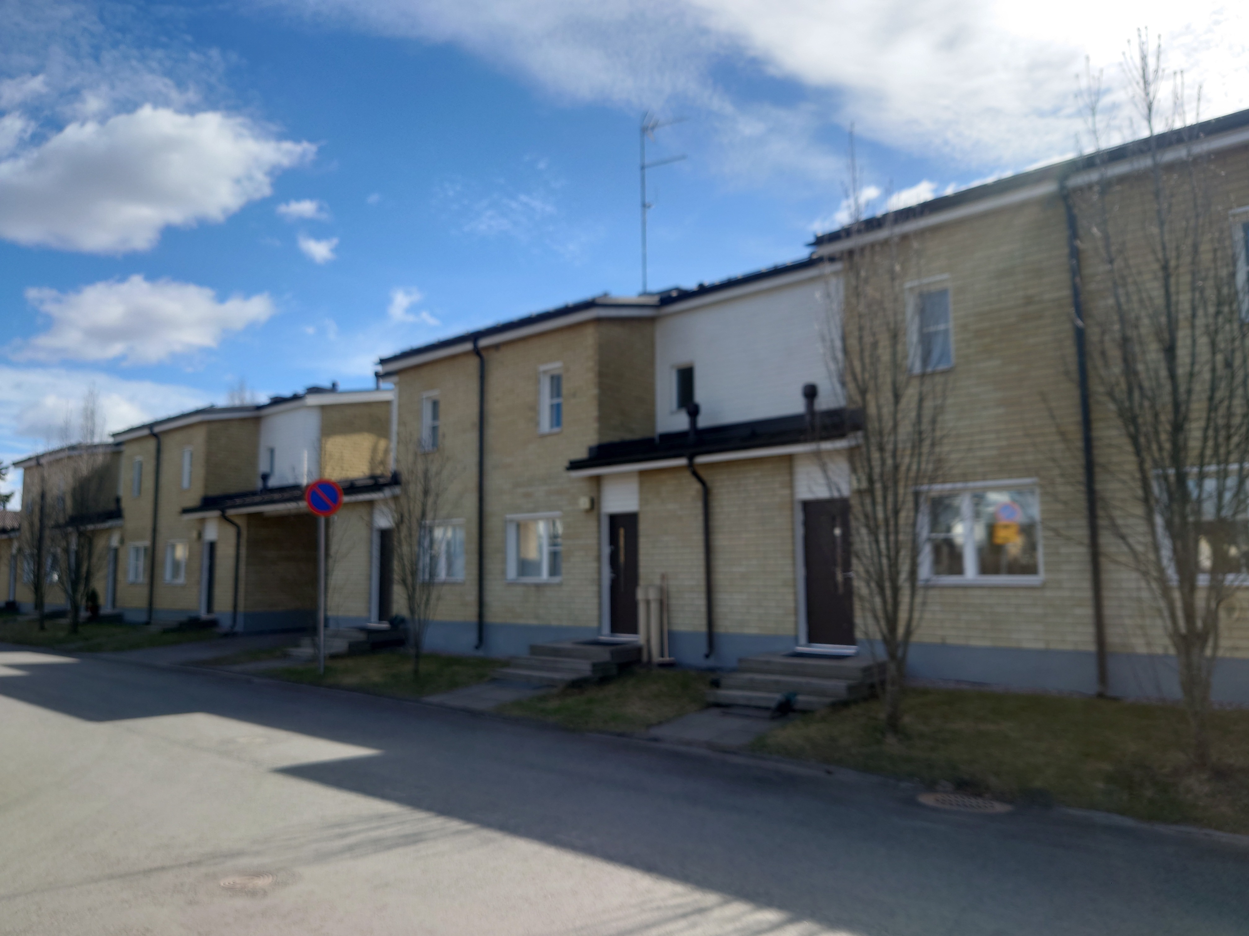Huhtatie 6, Malmi, Helsinki