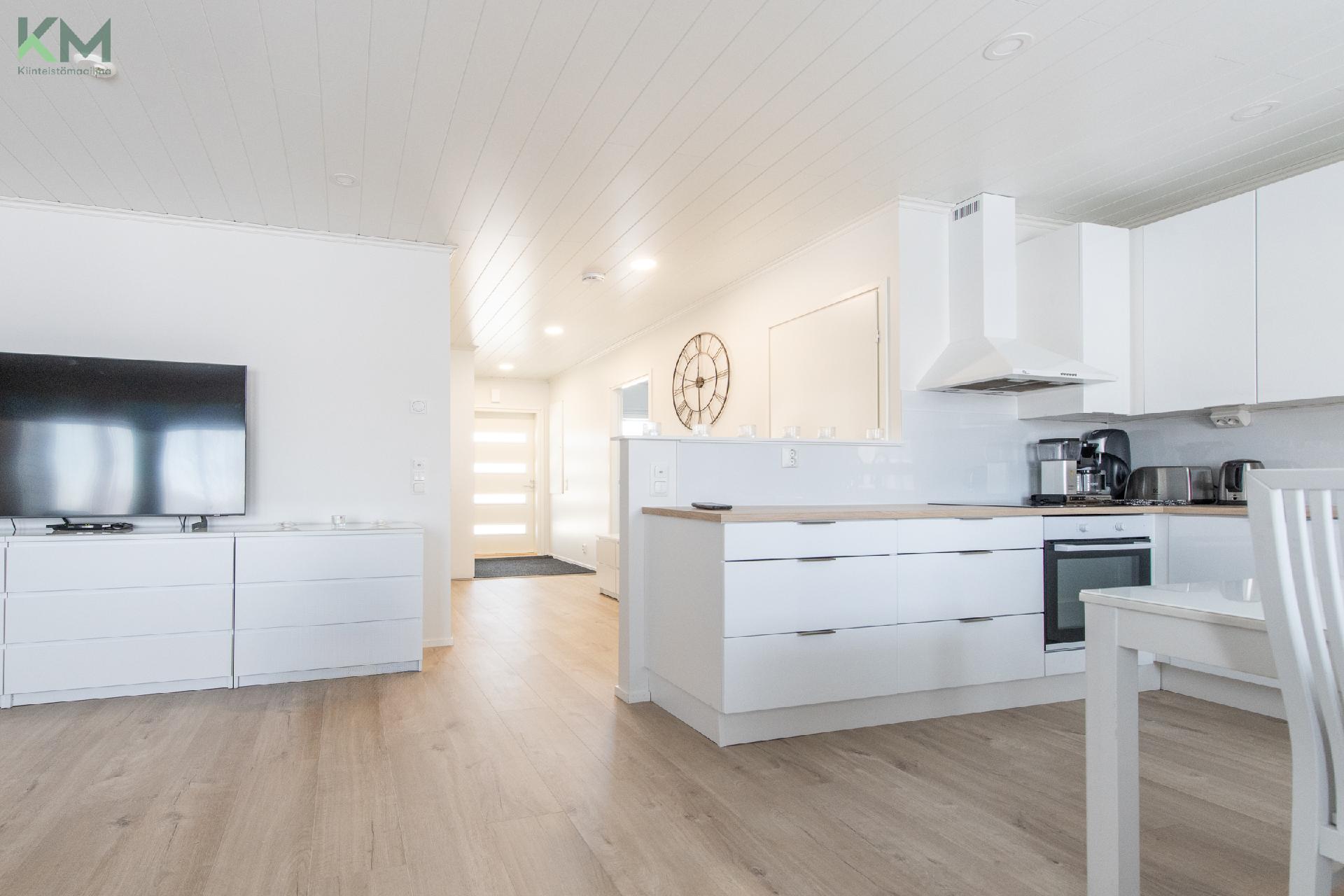 Siirtokalliontie 2, Ahonkylä, Ilmajoki