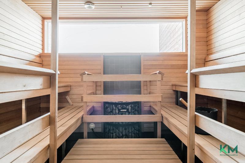 Yhtiön sauna.