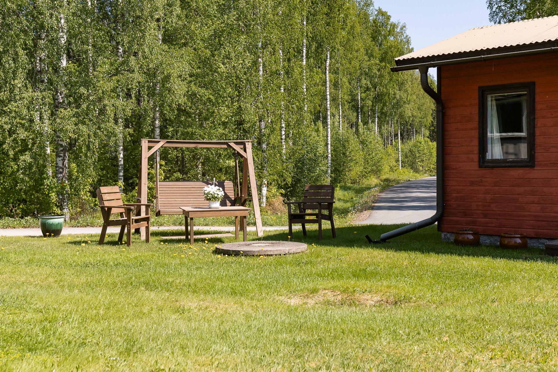 Hepoluhdantie 1, Luhanka, Luhanka