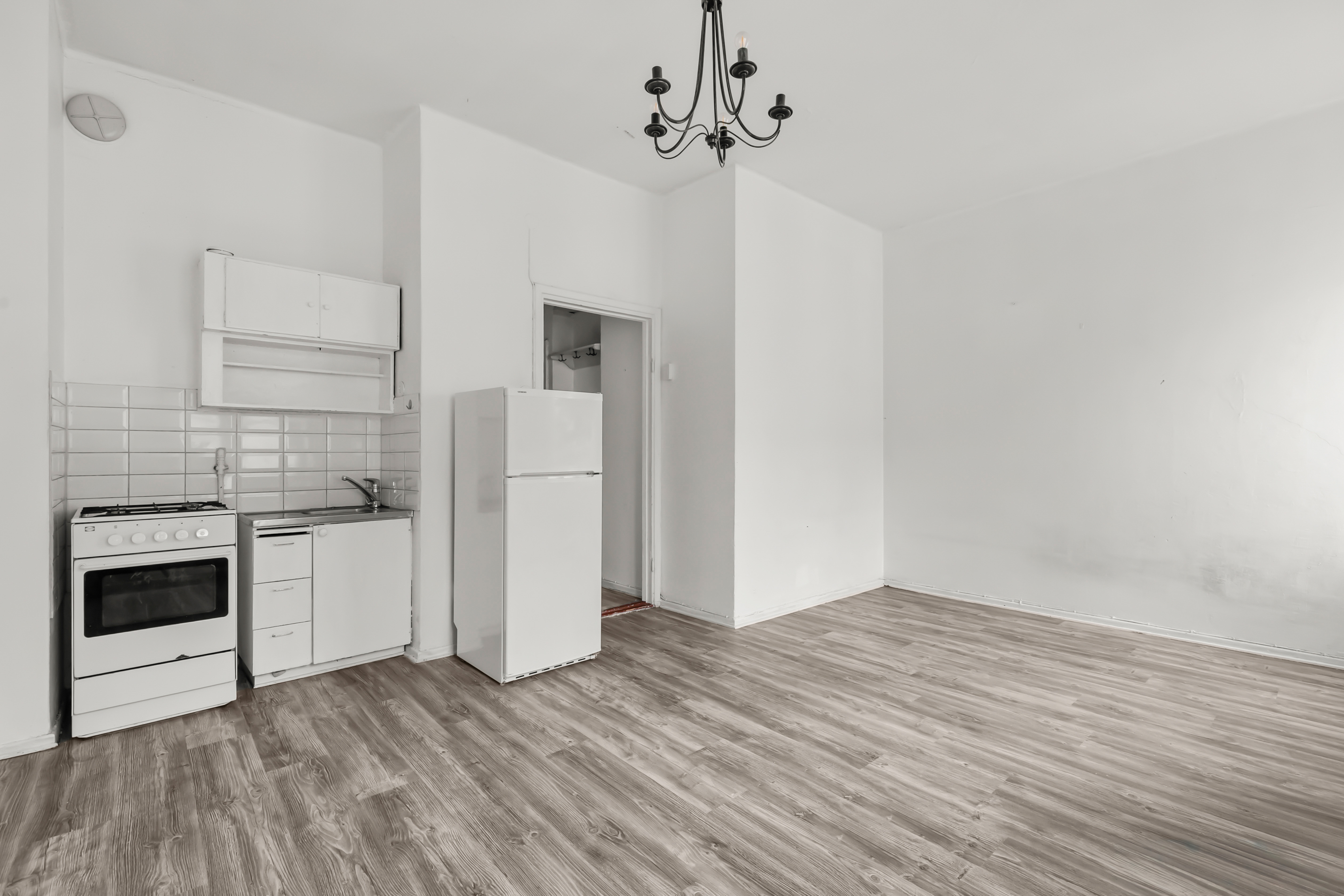 KEITTIÖ JA OLOHUONE