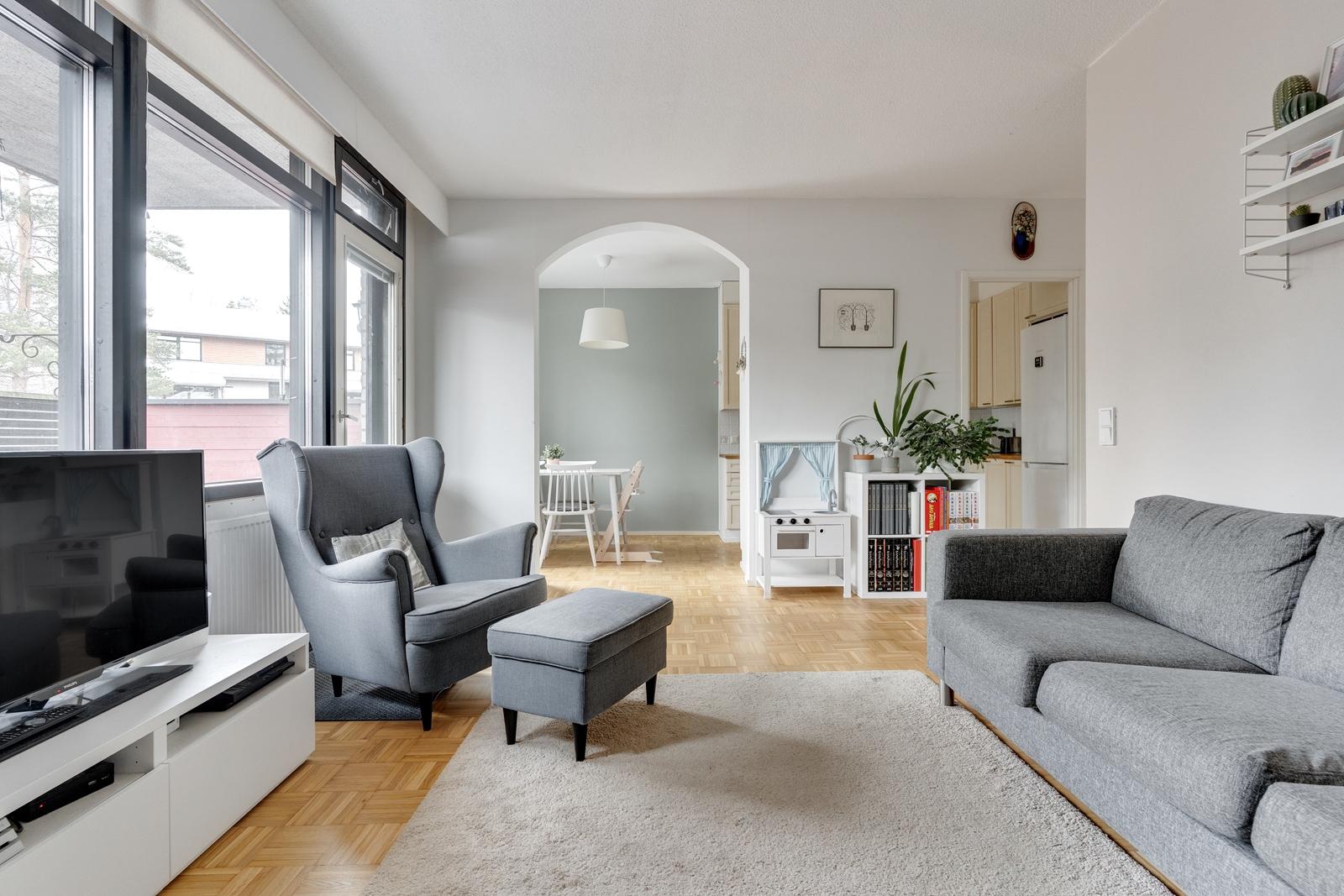 Laulurastaantie 11, Malmi, Helsinki