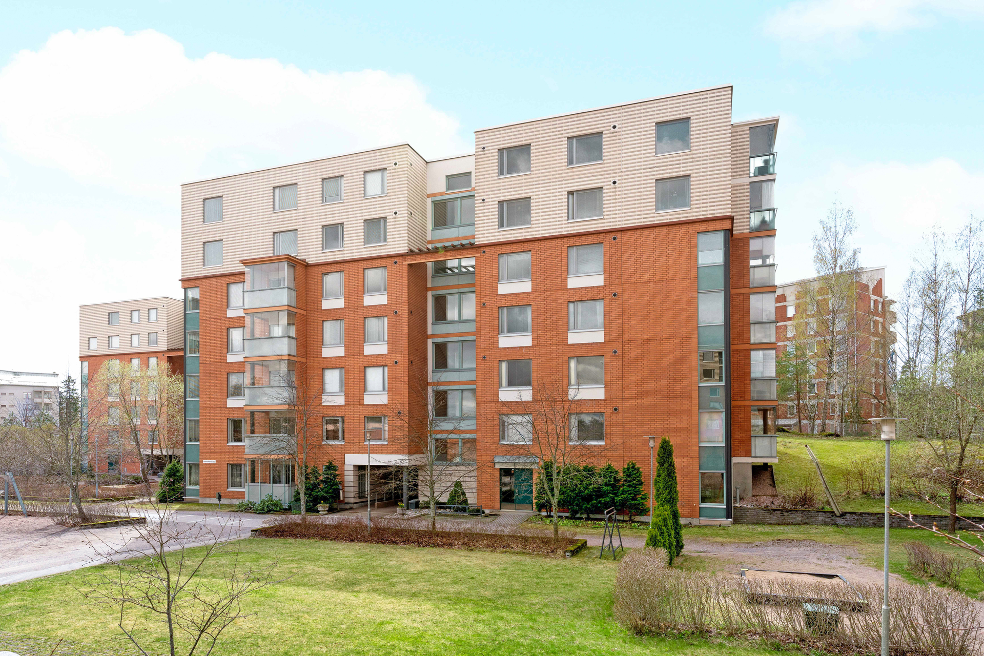 Karhunkierros 2, Pähkinärinne, Vantaa