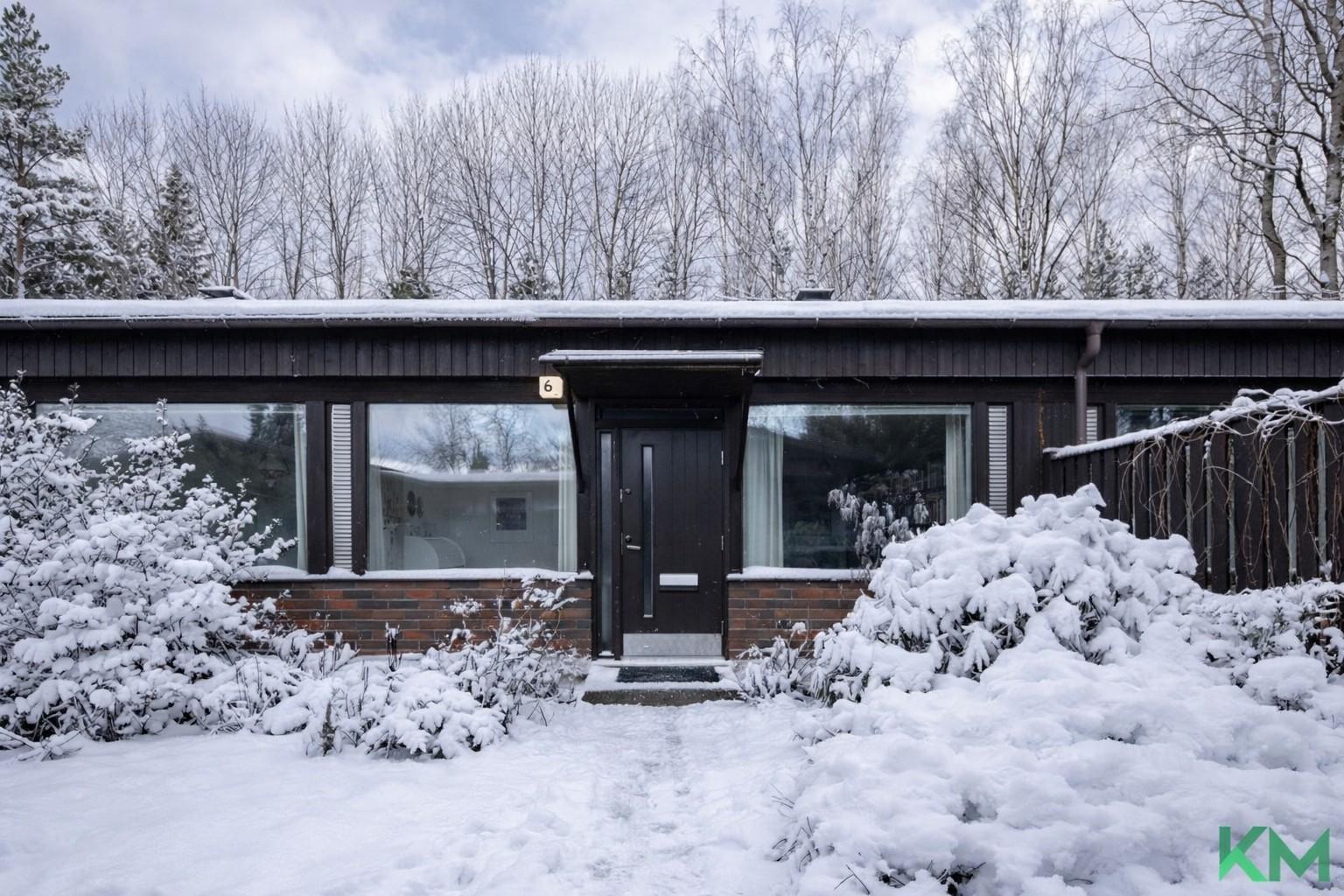 Lastatie 20, Länsi-Pakila, Helsinki