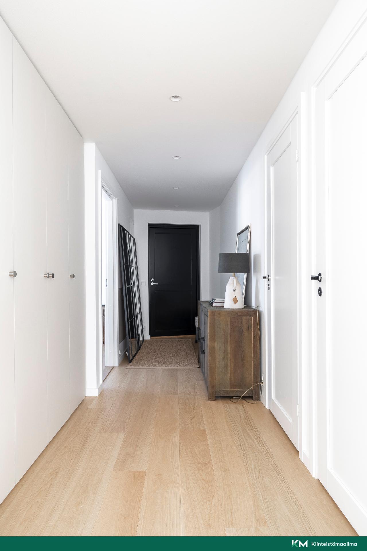 Graniittikaari 8, Keskusta, Hanko