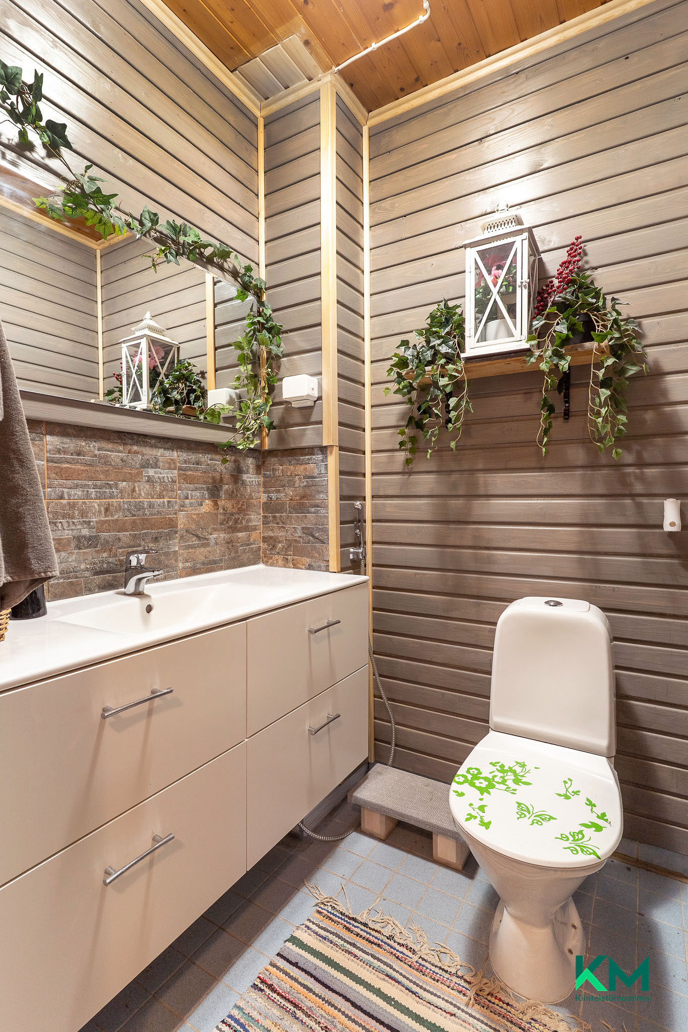 Jahtivoudinpolku 1, Lempäälä