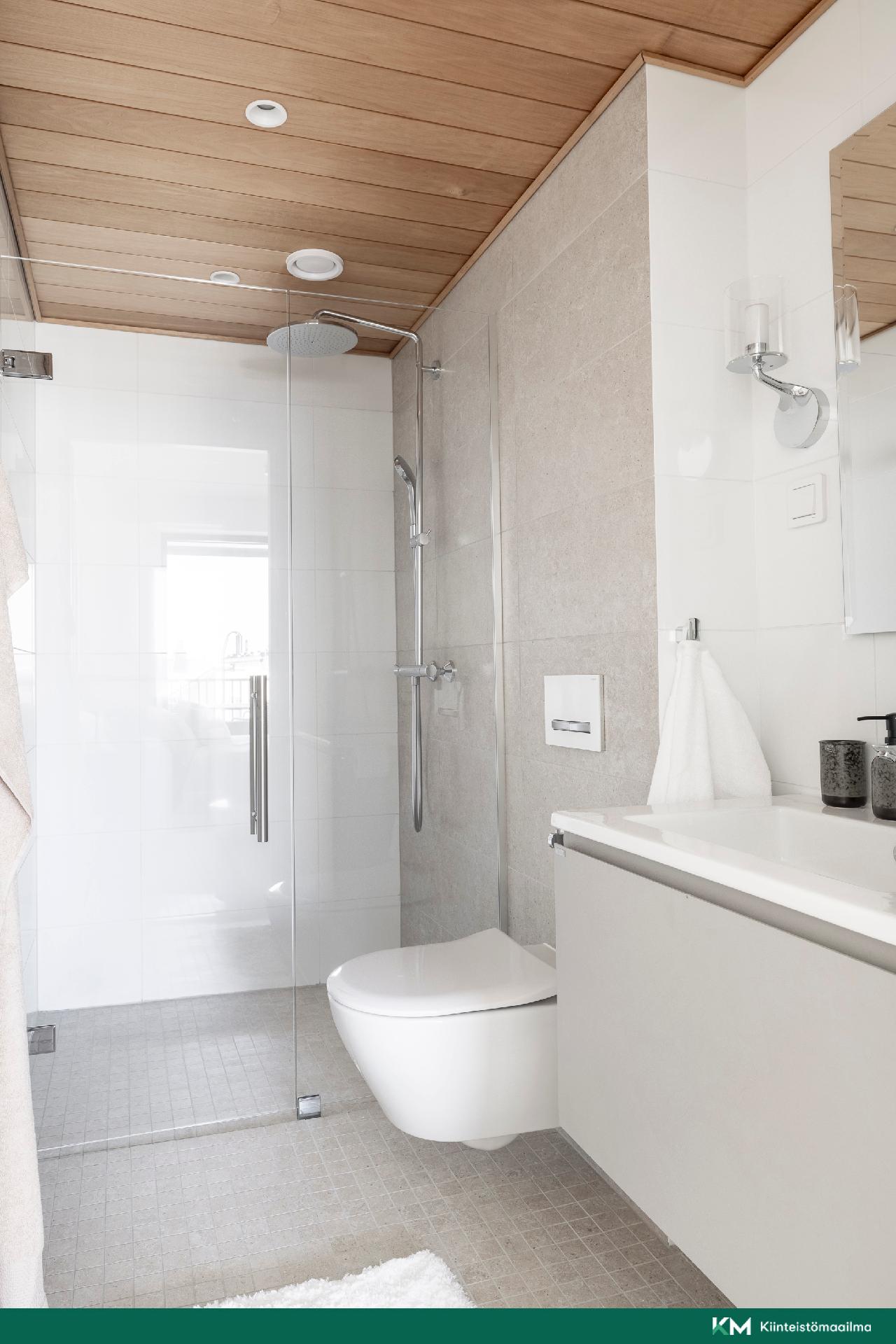 Graniittikaari 8, Keskusta, Hanko