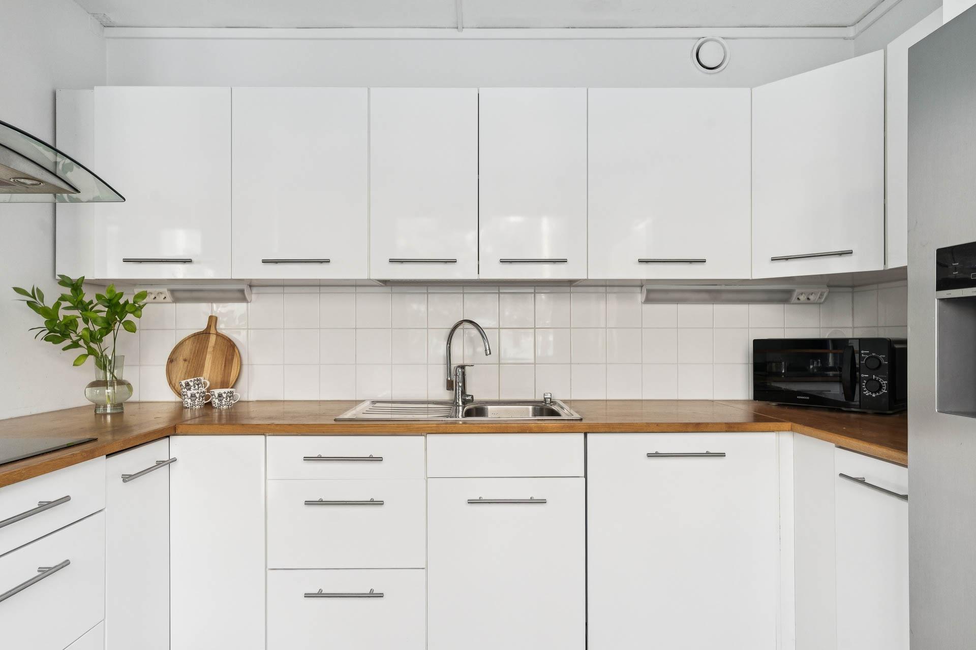 Maininkitie 8, Espoonlahti, Espoo