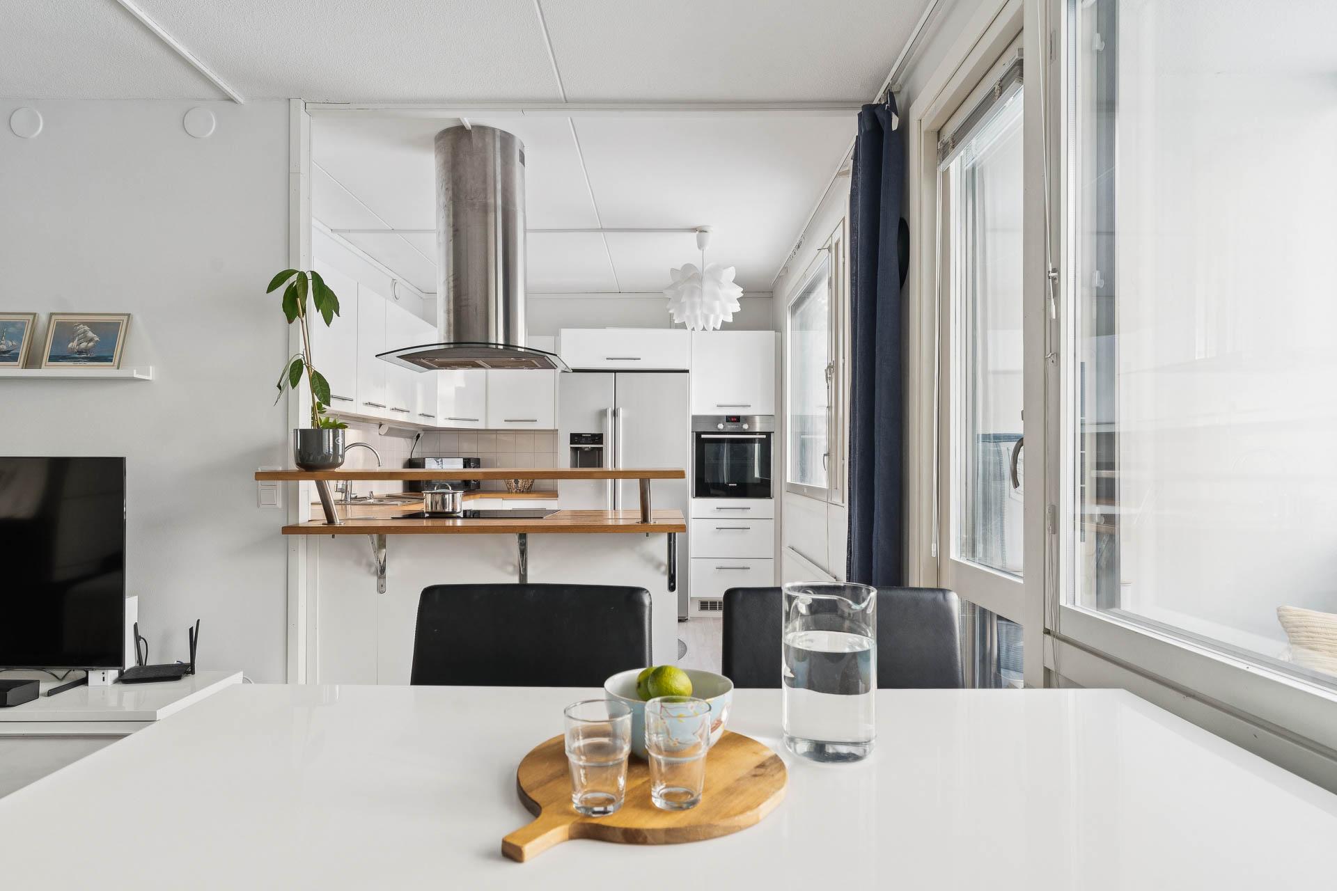 Maininkitie 8, Espoonlahti, Espoo