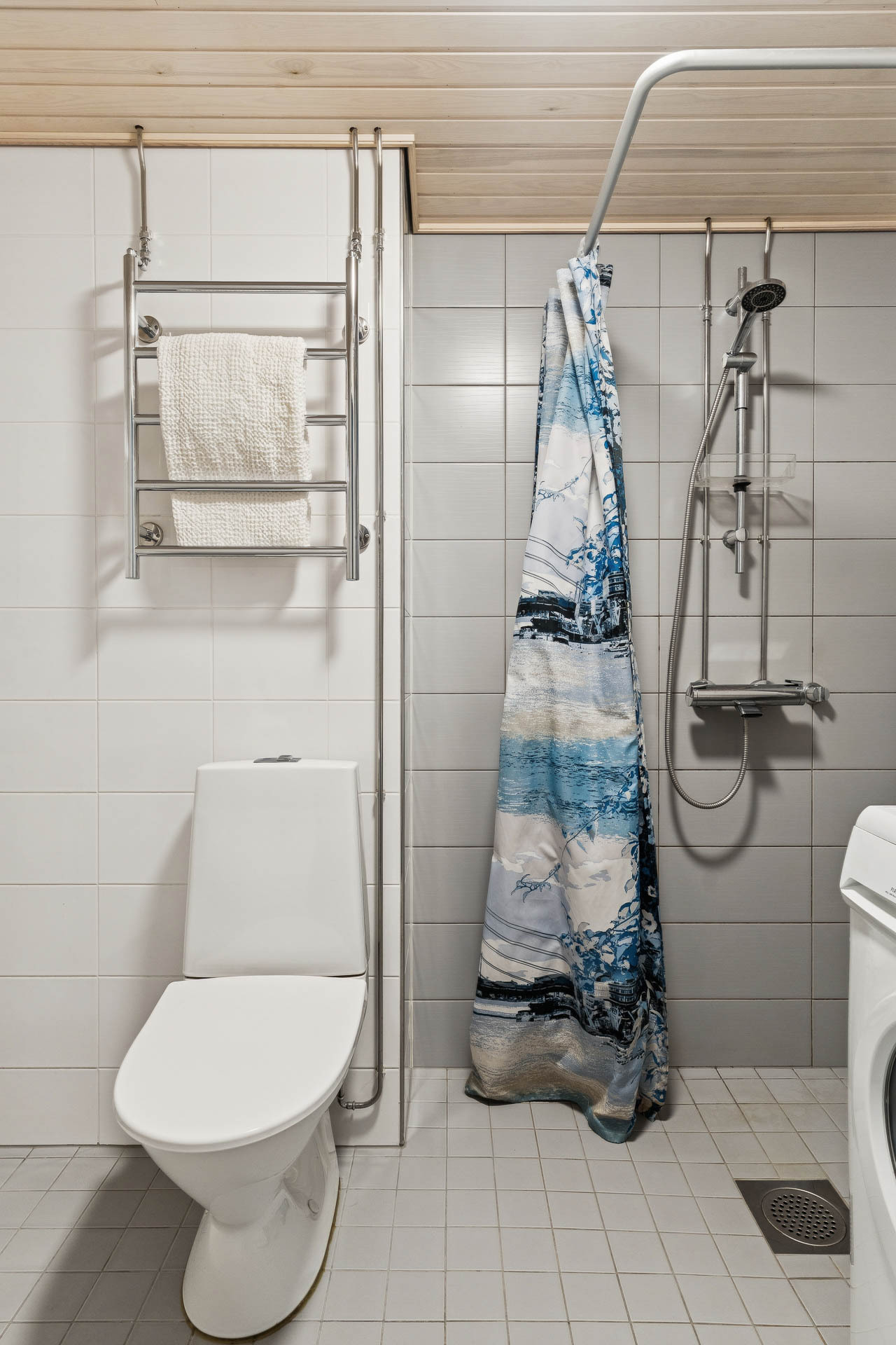 Maininkitie 8, Espoonlahti, Espoo