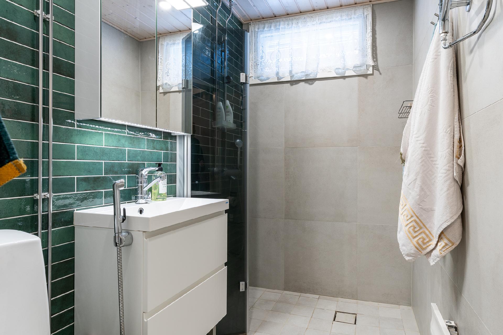 Kylpyhuone uusittu 2023