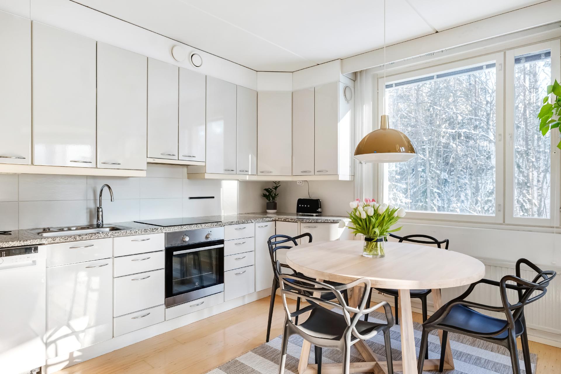 Kaarnatie 1, Malminkartano, Helsinki