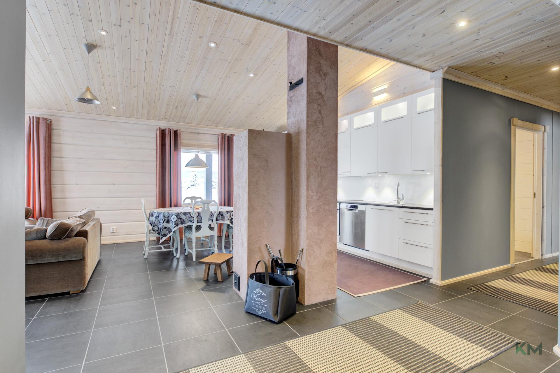 Puomikuja 8, Ylikylä, Rovaniemi