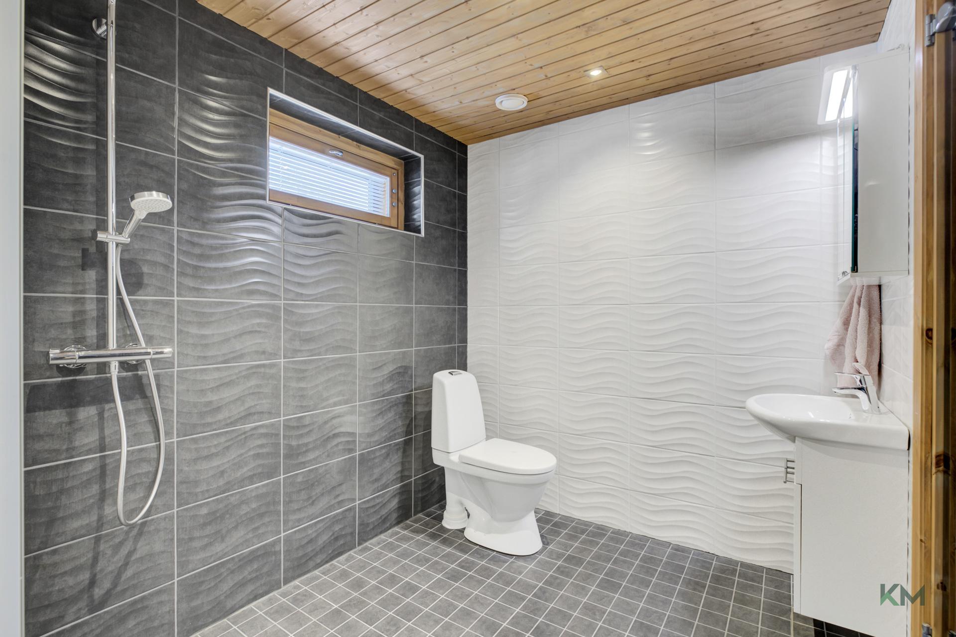 Puomikuja 8, Ylikylä, Rovaniemi