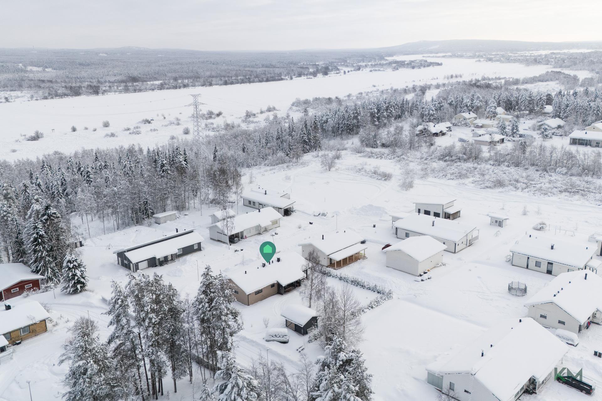 Puomikuja 8, Ylikylä, Rovaniemi