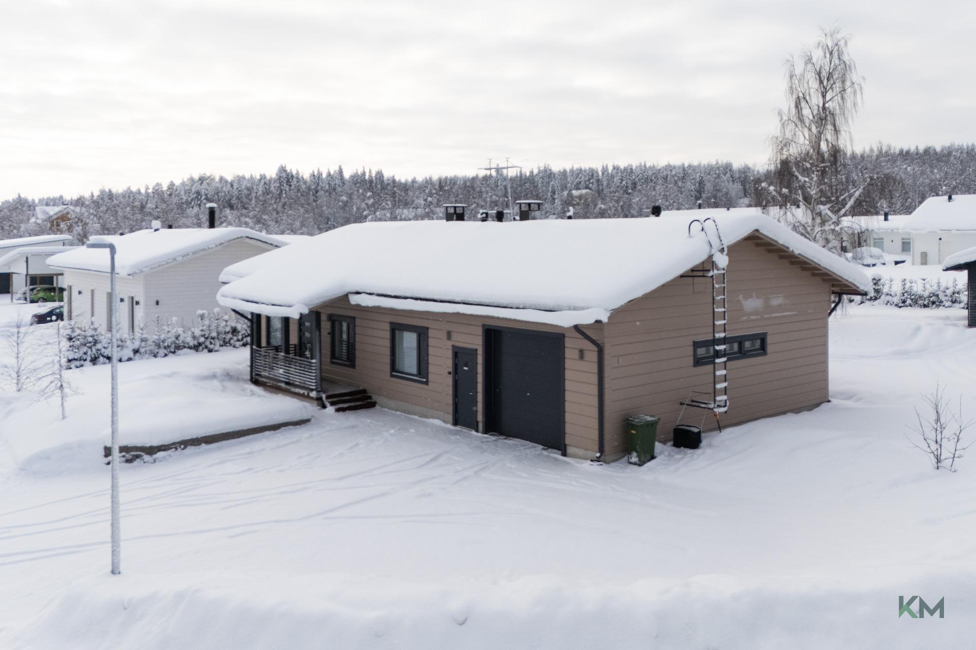 Puomikuja 8, Ylikylä, Rovaniemi