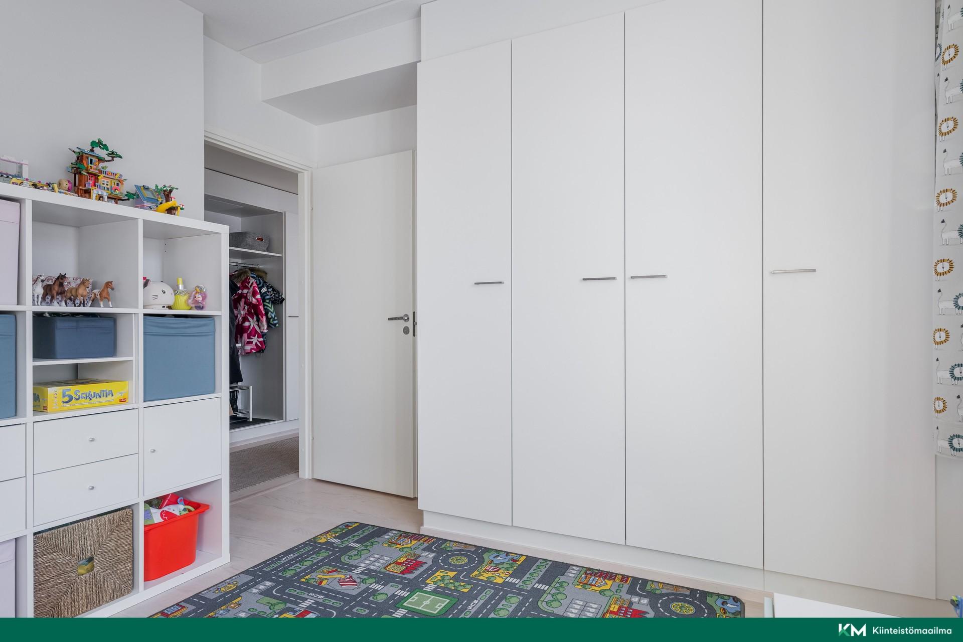 Martinlaaksonpolku 10, Martinlaakso, Vantaa