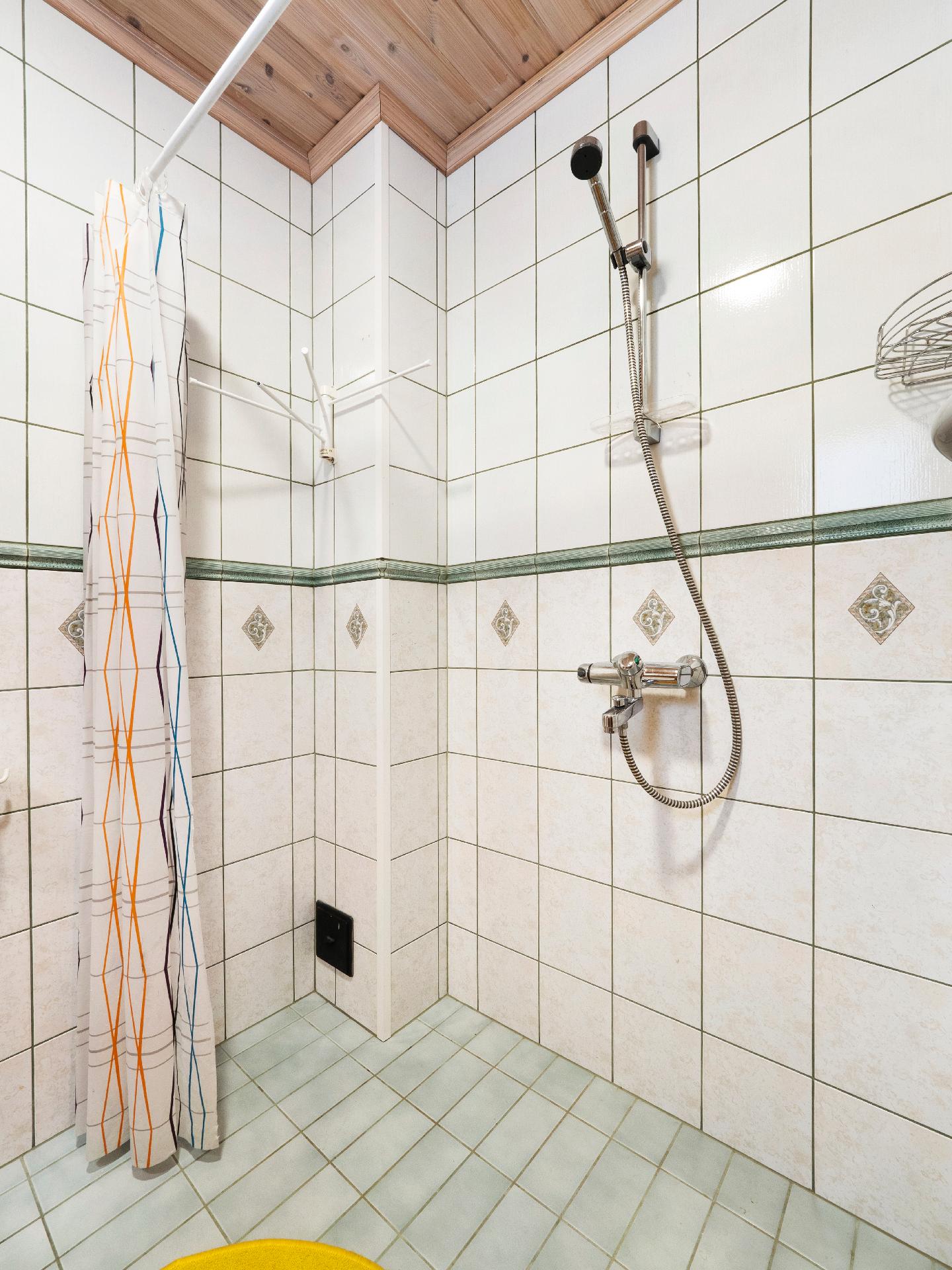 Heinävaarantie 57, Kontiolahti Pohjoinen, Kontiolahti