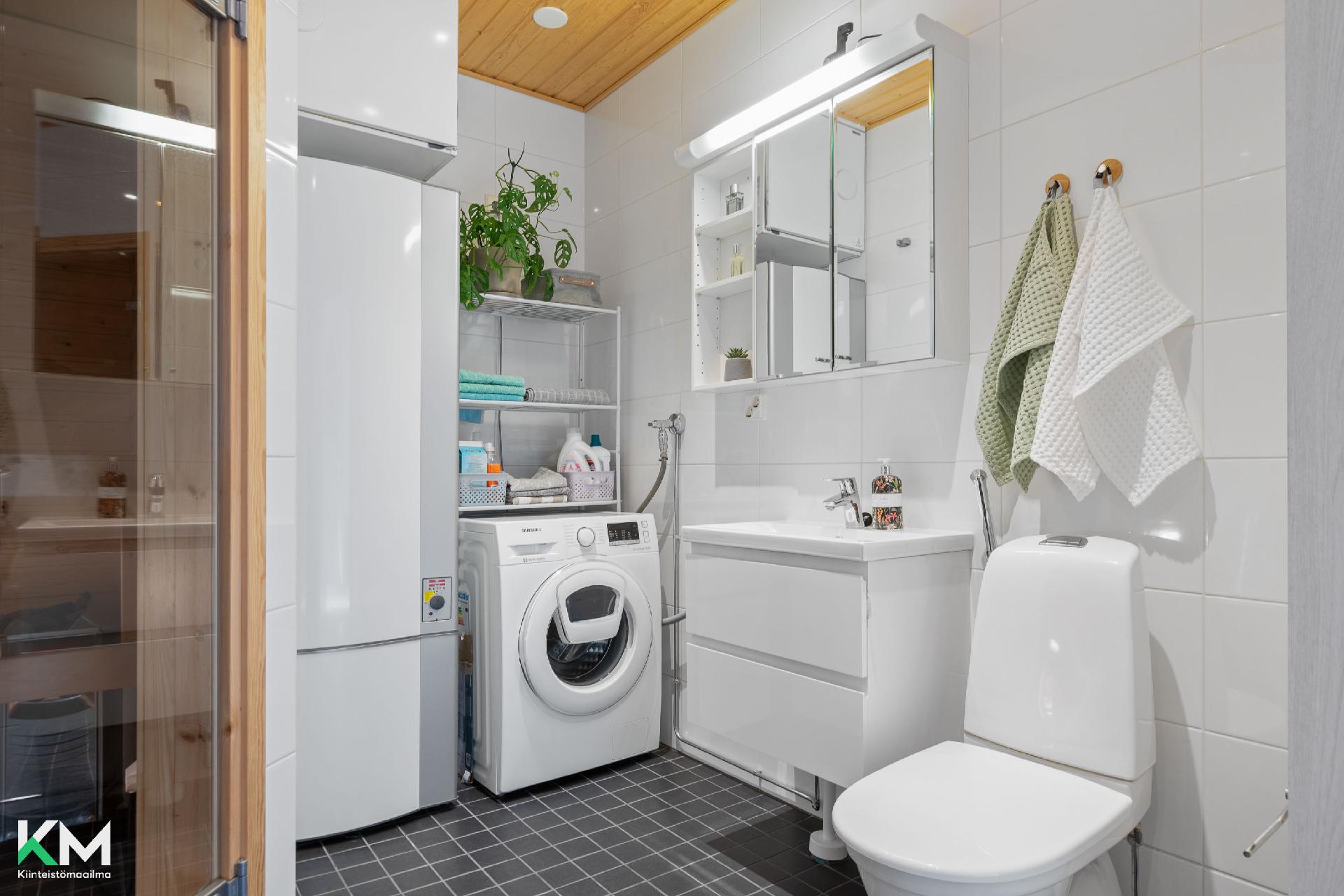 Lähdemäentie 6, Kukkila, Hollola