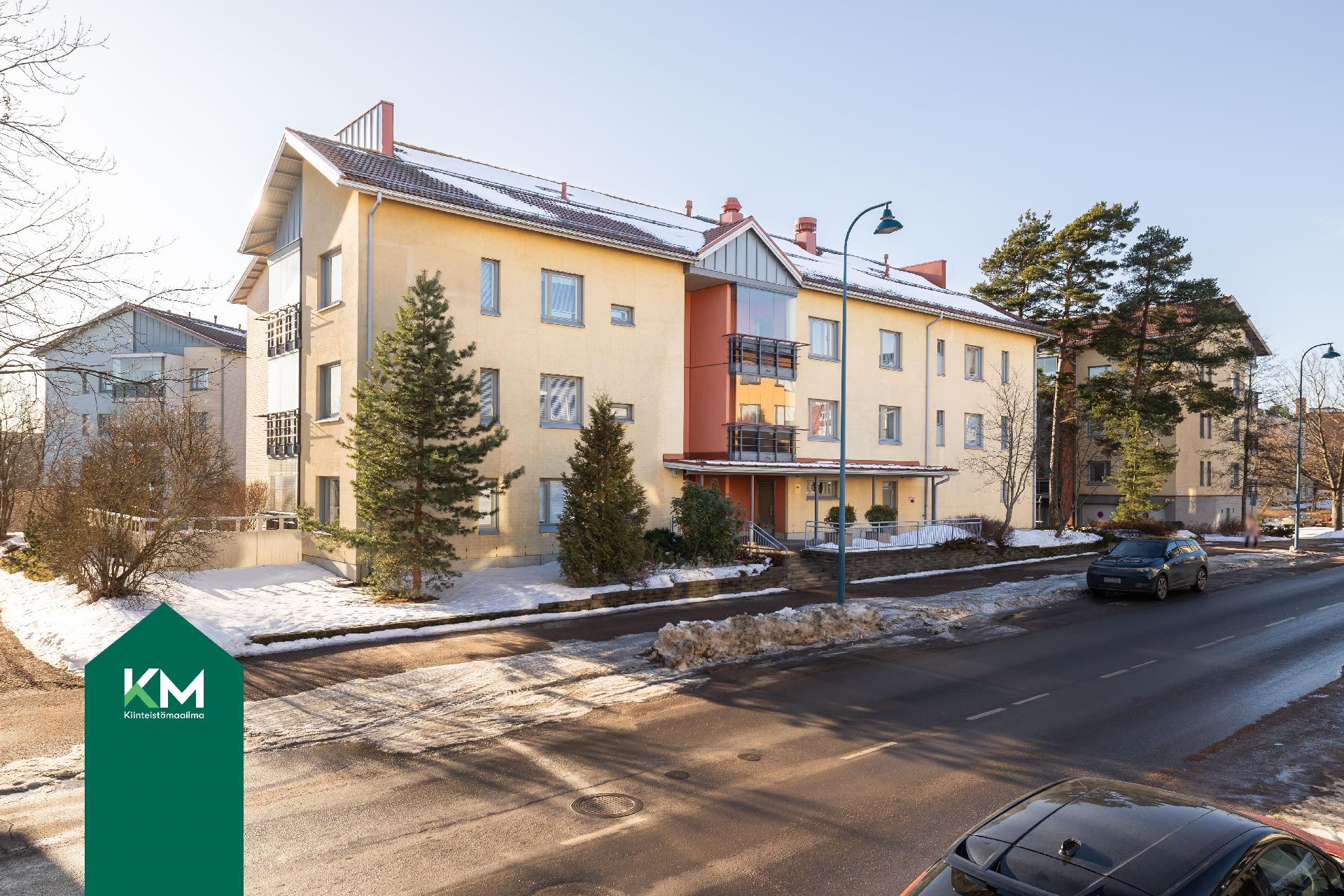 Koulukatu 3, Kotkansaari, Kotka