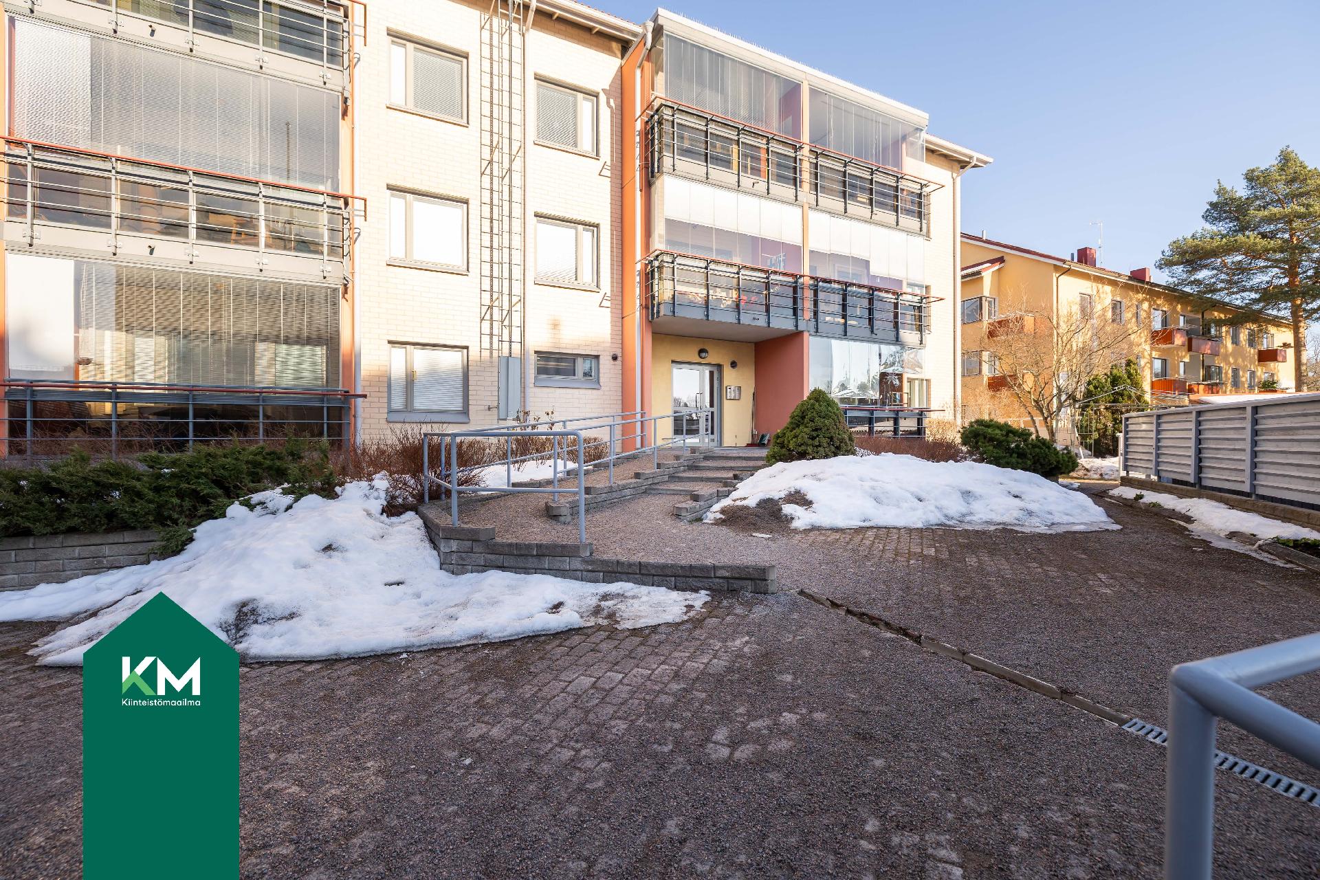 Koulukatu 3, Kotkansaari, Kotka