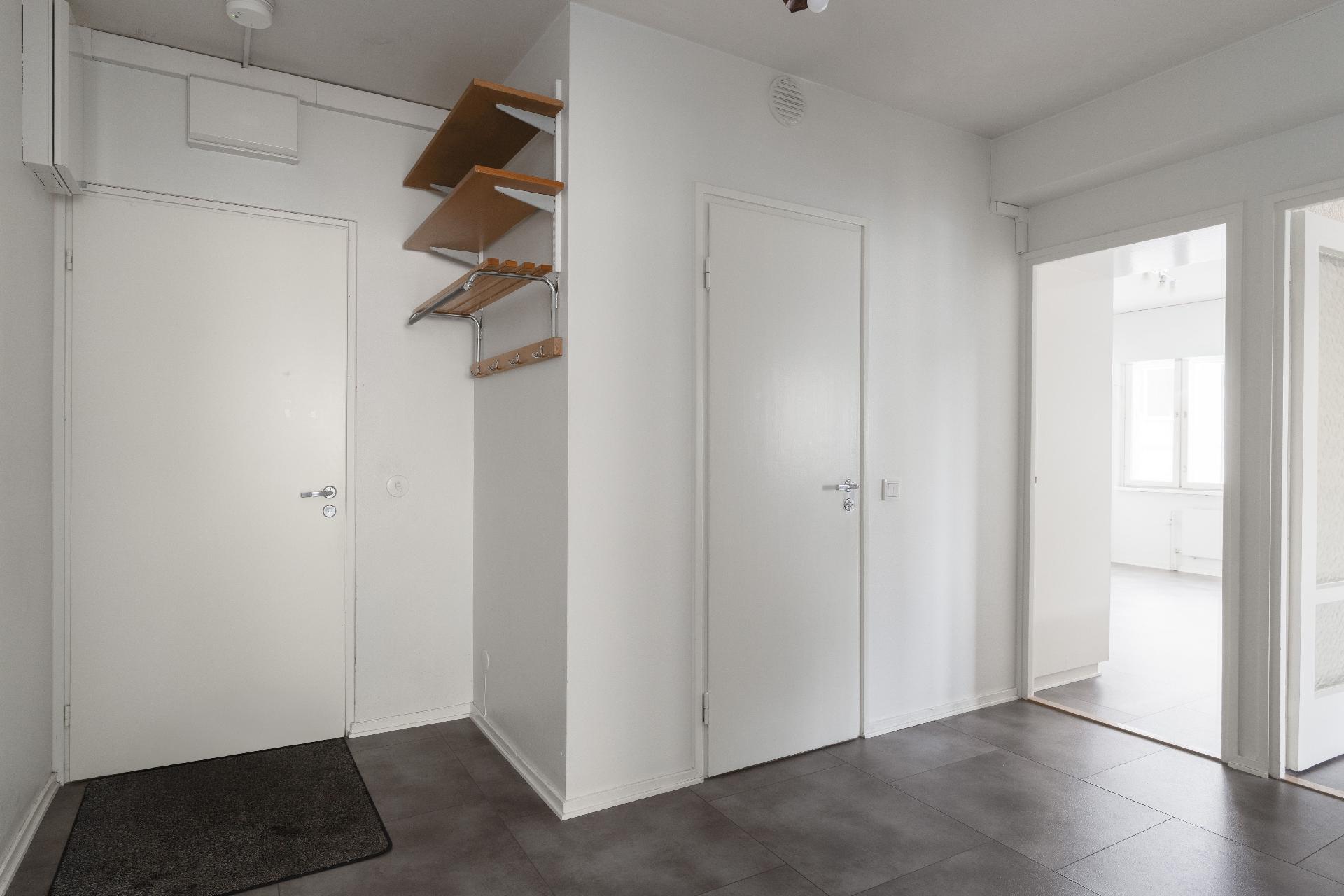 Kolmas linja 19, Kallio, Helsinki