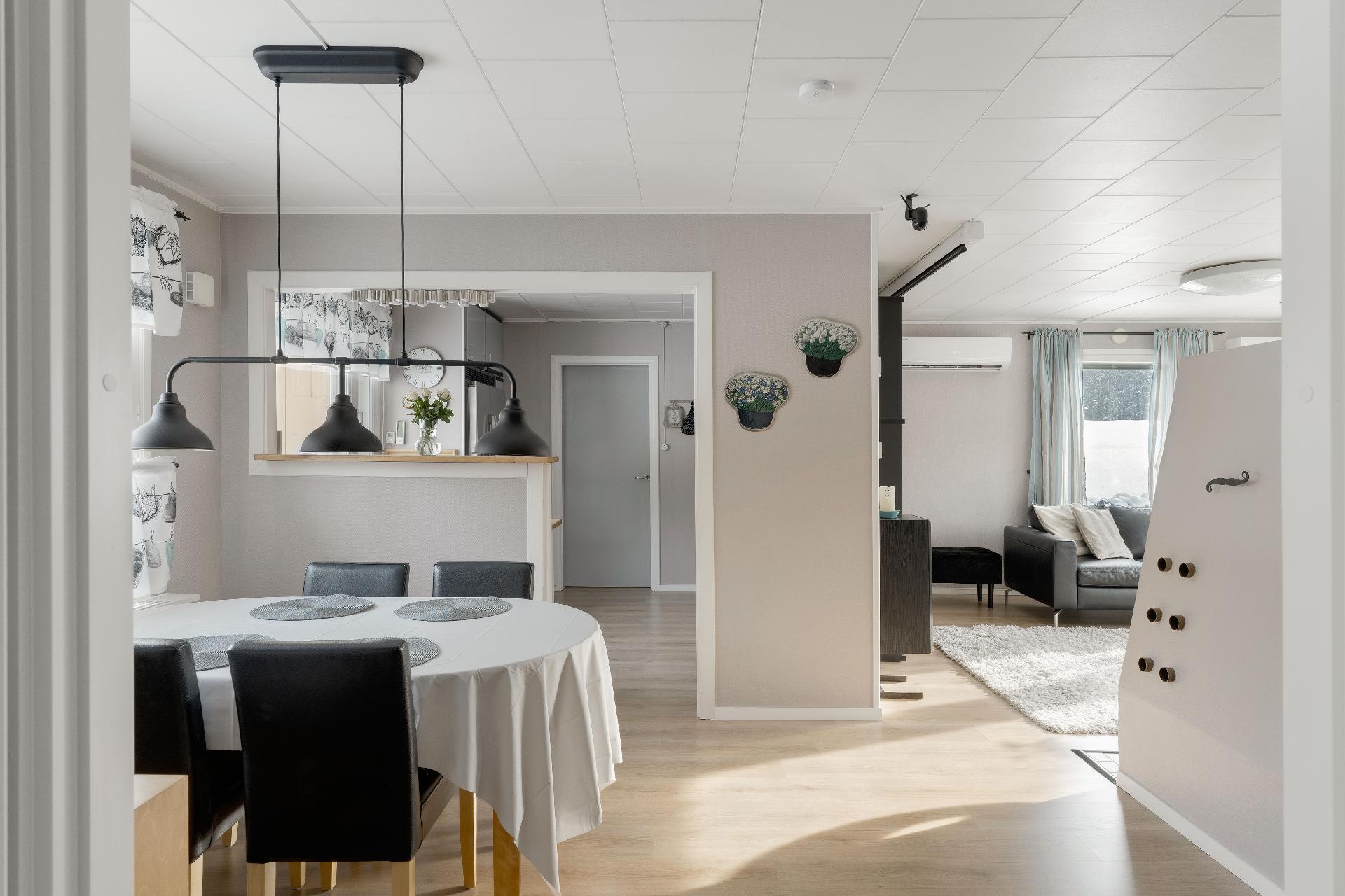 Korpitie 14, Petas, Vantaa