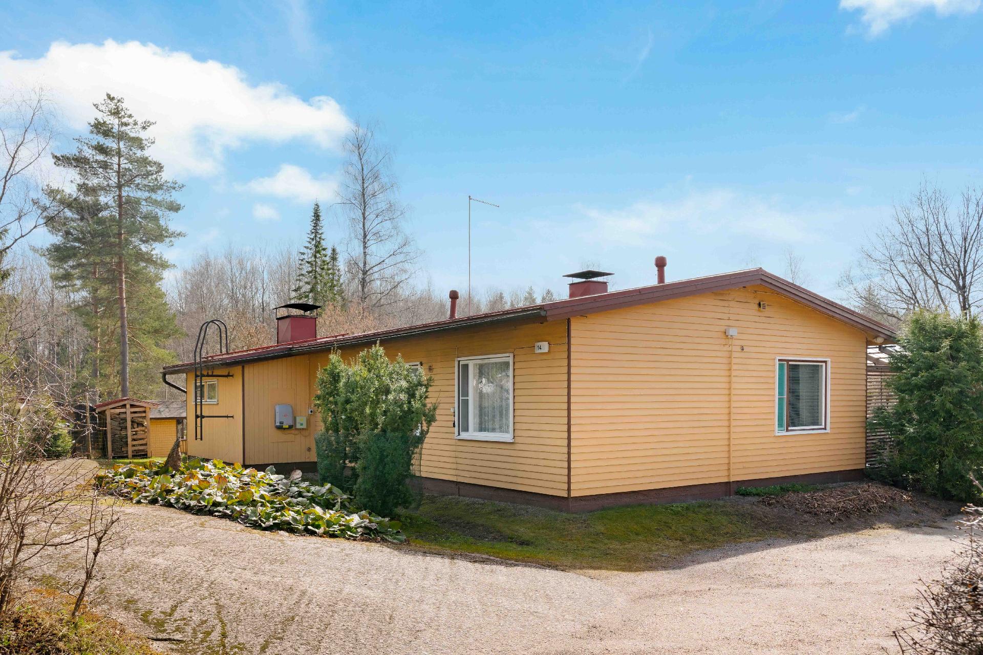 Korpitie 14, Petas, Vantaa