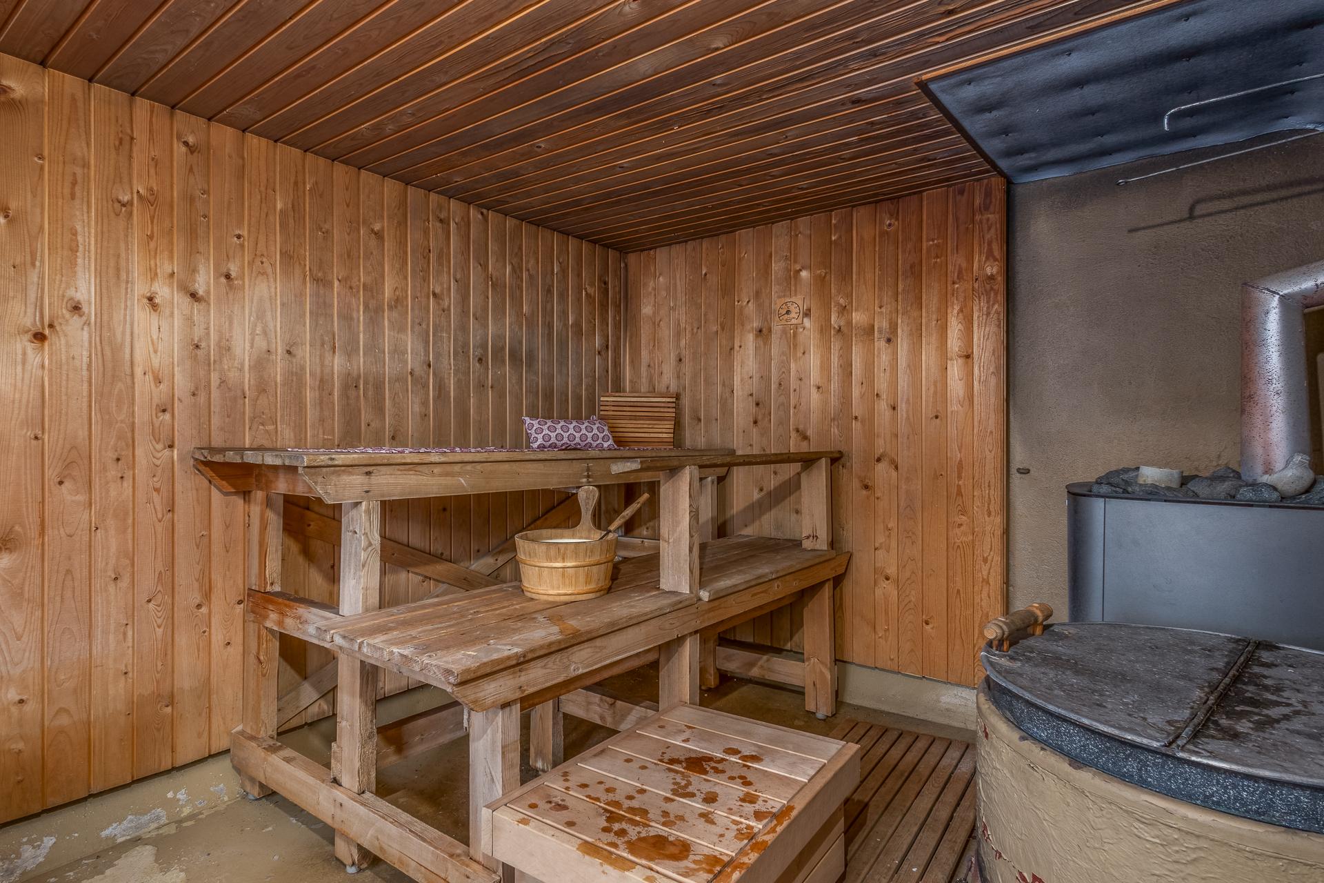 Ulkorakennuksen sauna