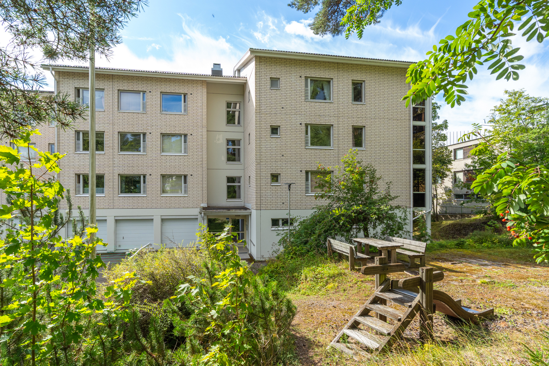 Kuohuntie 1, Keskusta, Kangasala