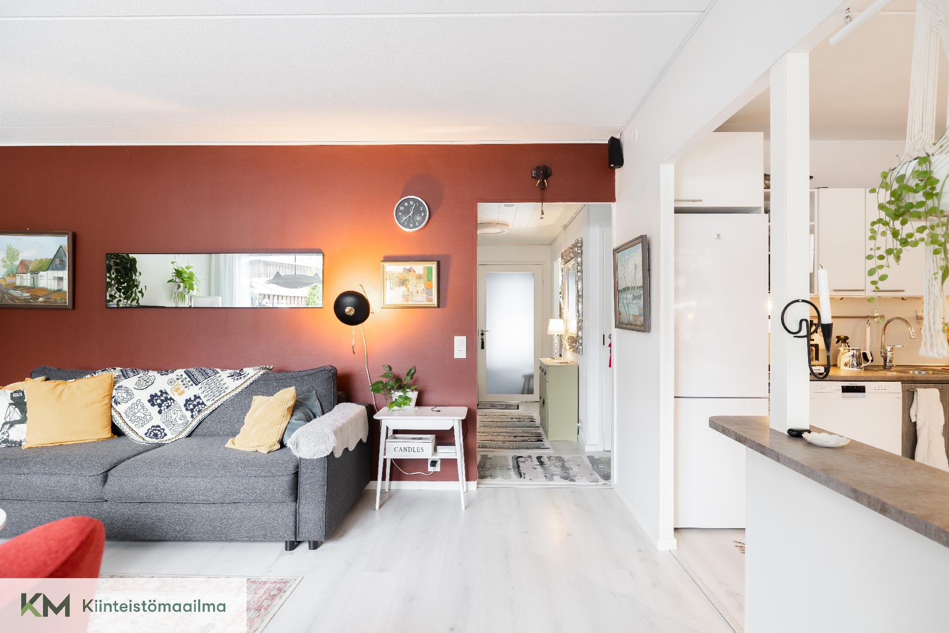 Peltomiehentie 4, Aittakorpi, Kotka