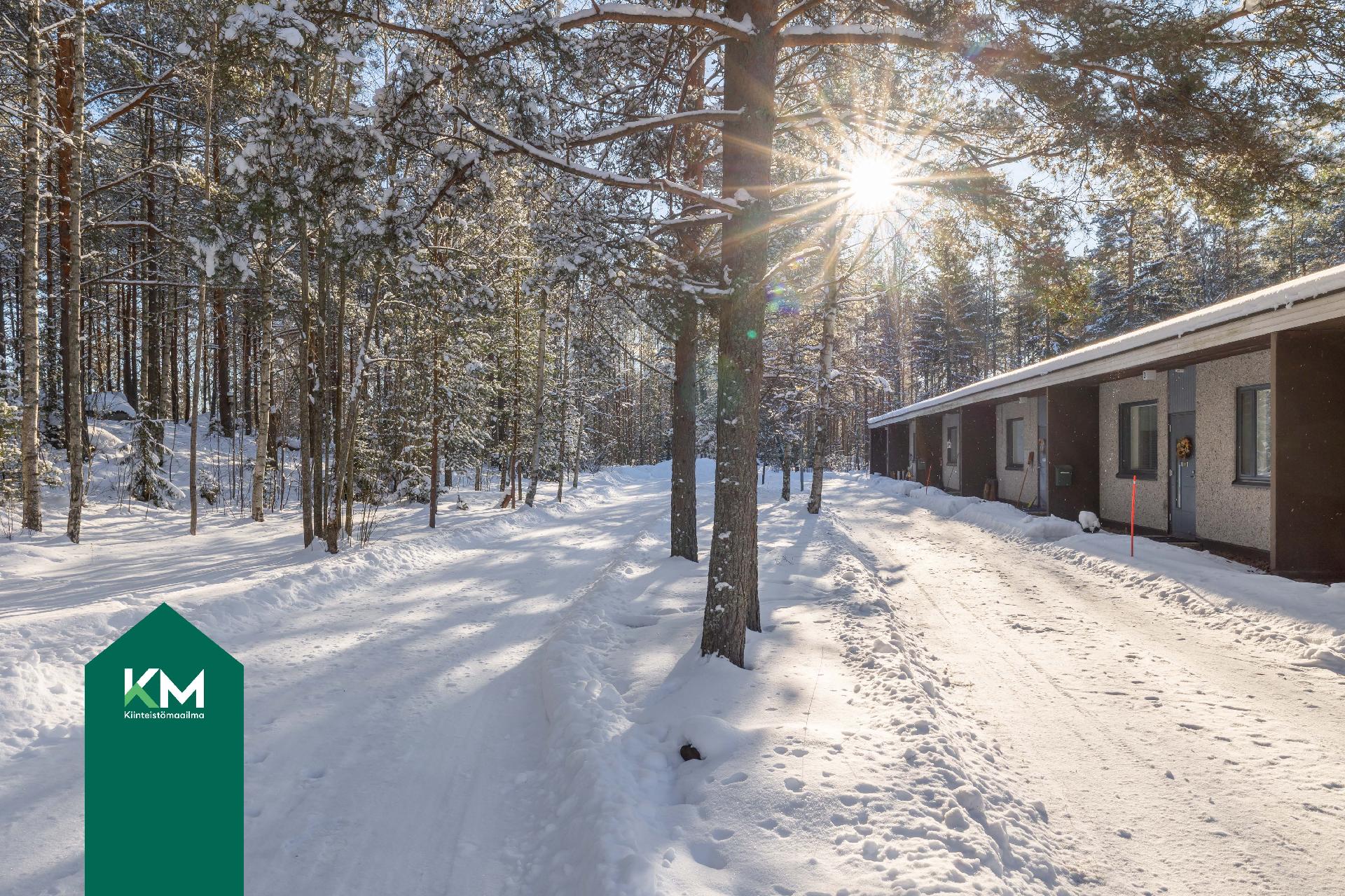 Peltomiehentie 4, Aittakorpi, Kotka