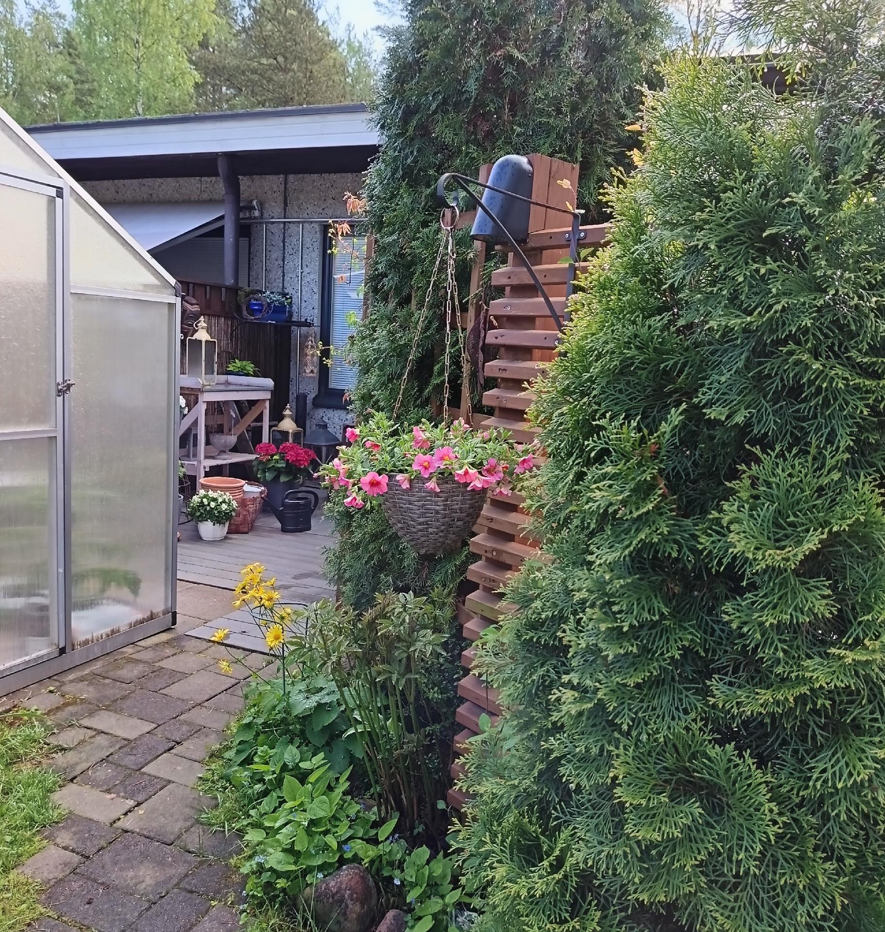 Peltomiehentie 4, Aittakorpi, Kotka