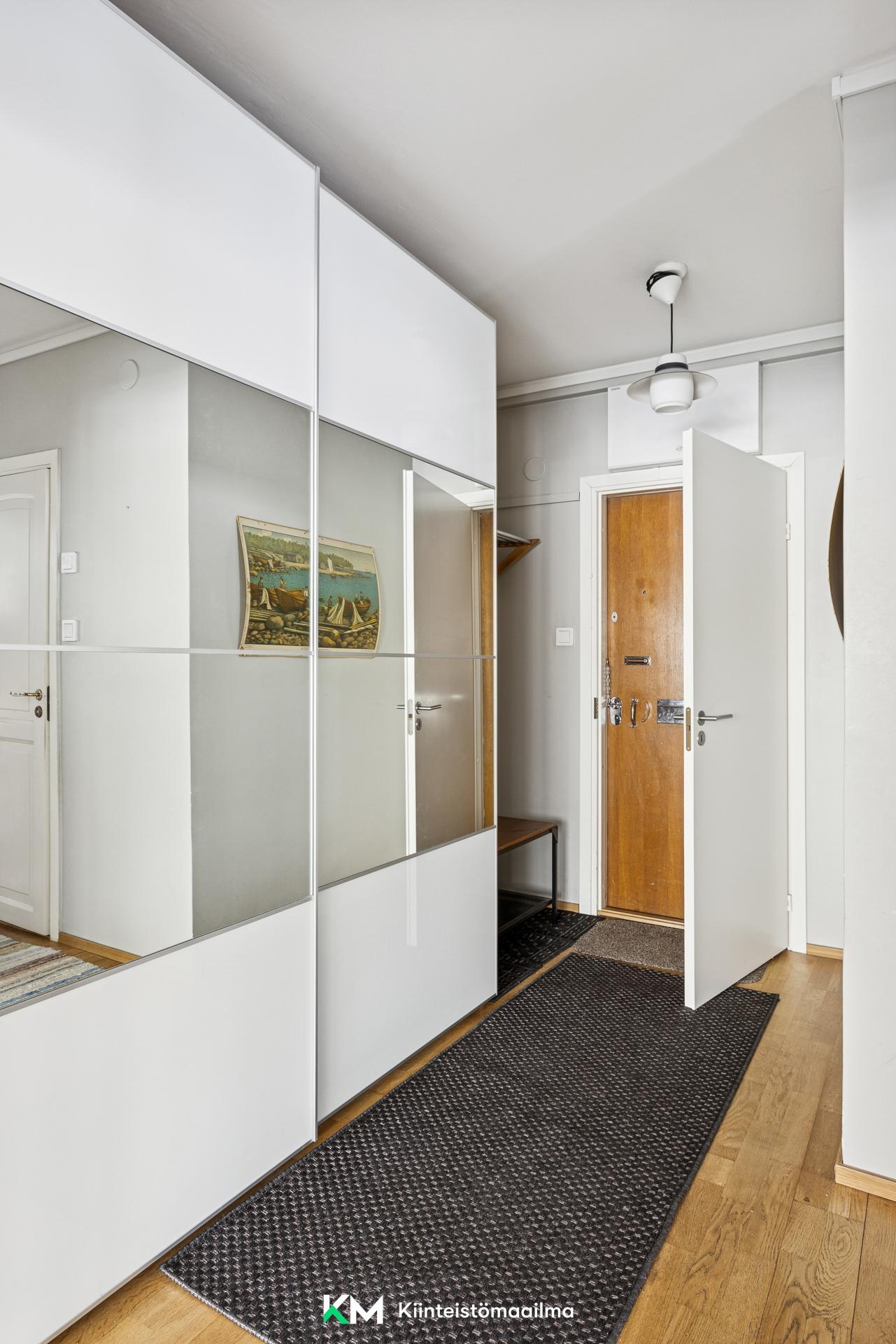 Poutamäentie 15, Pajamäki, Helsinki