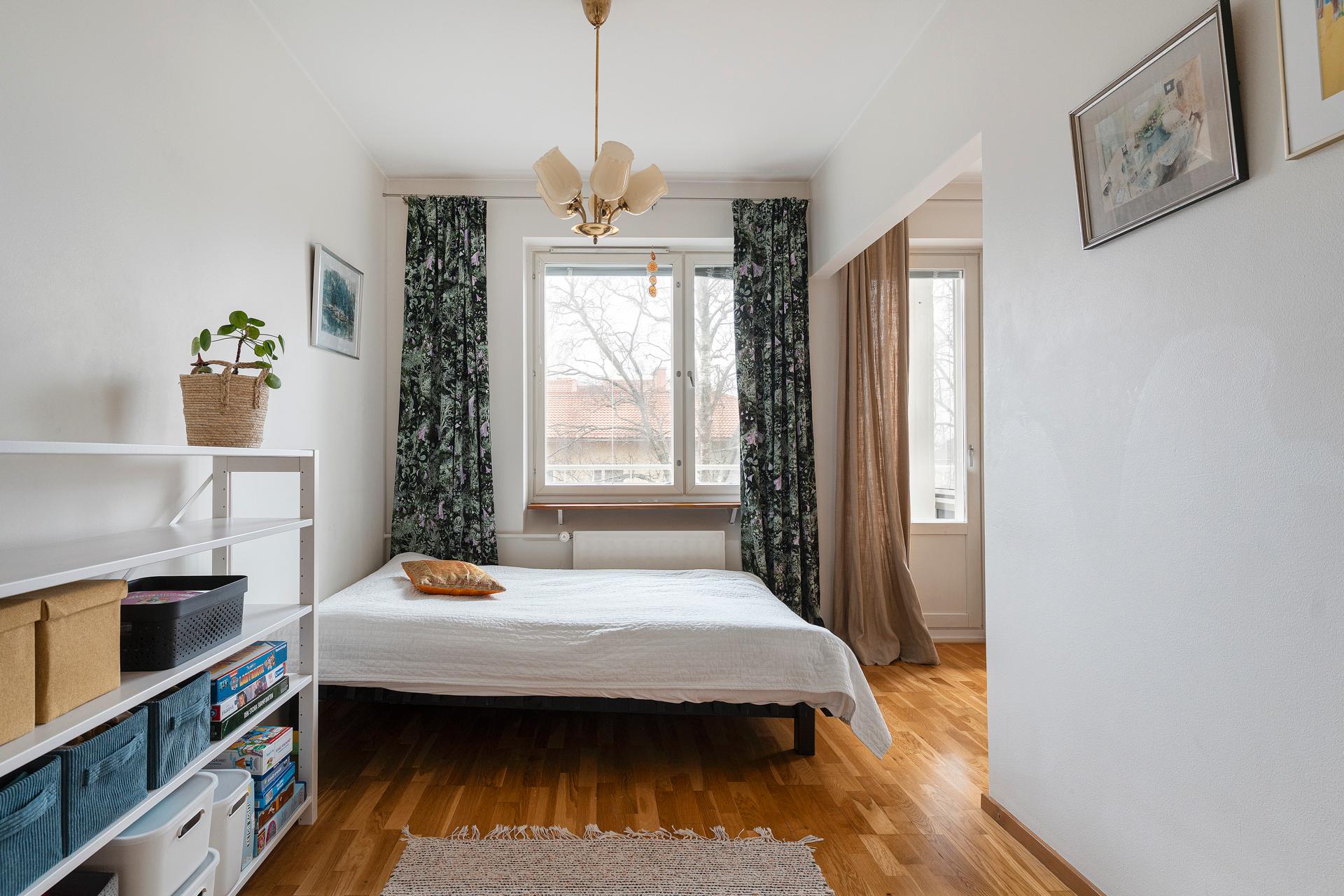 Pastori Jussilaisen tie 8, Pohjois-Haaga, Helsinki