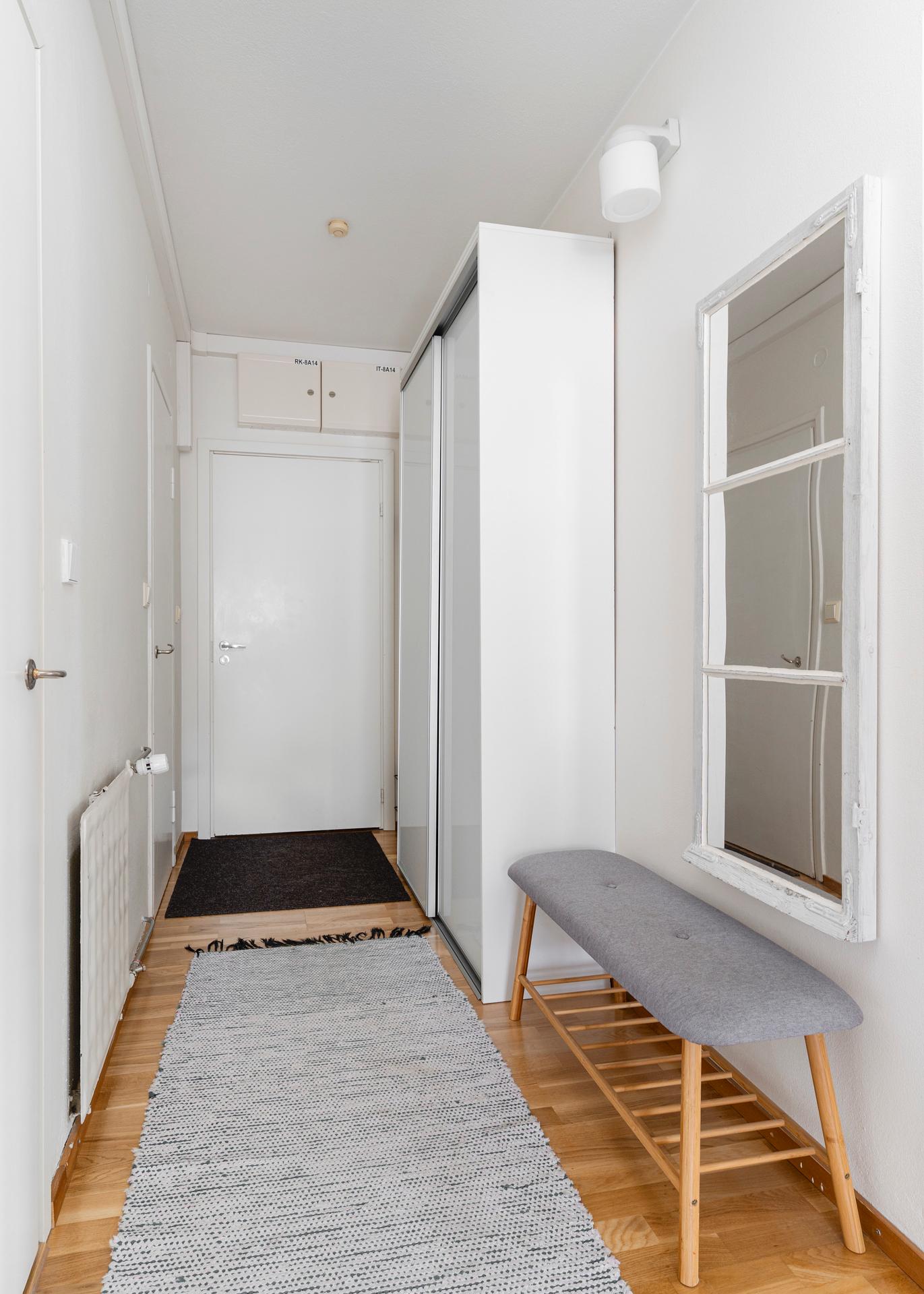 Pastori Jussilaisen tie 8, Pohjois-Haaga, Helsinki