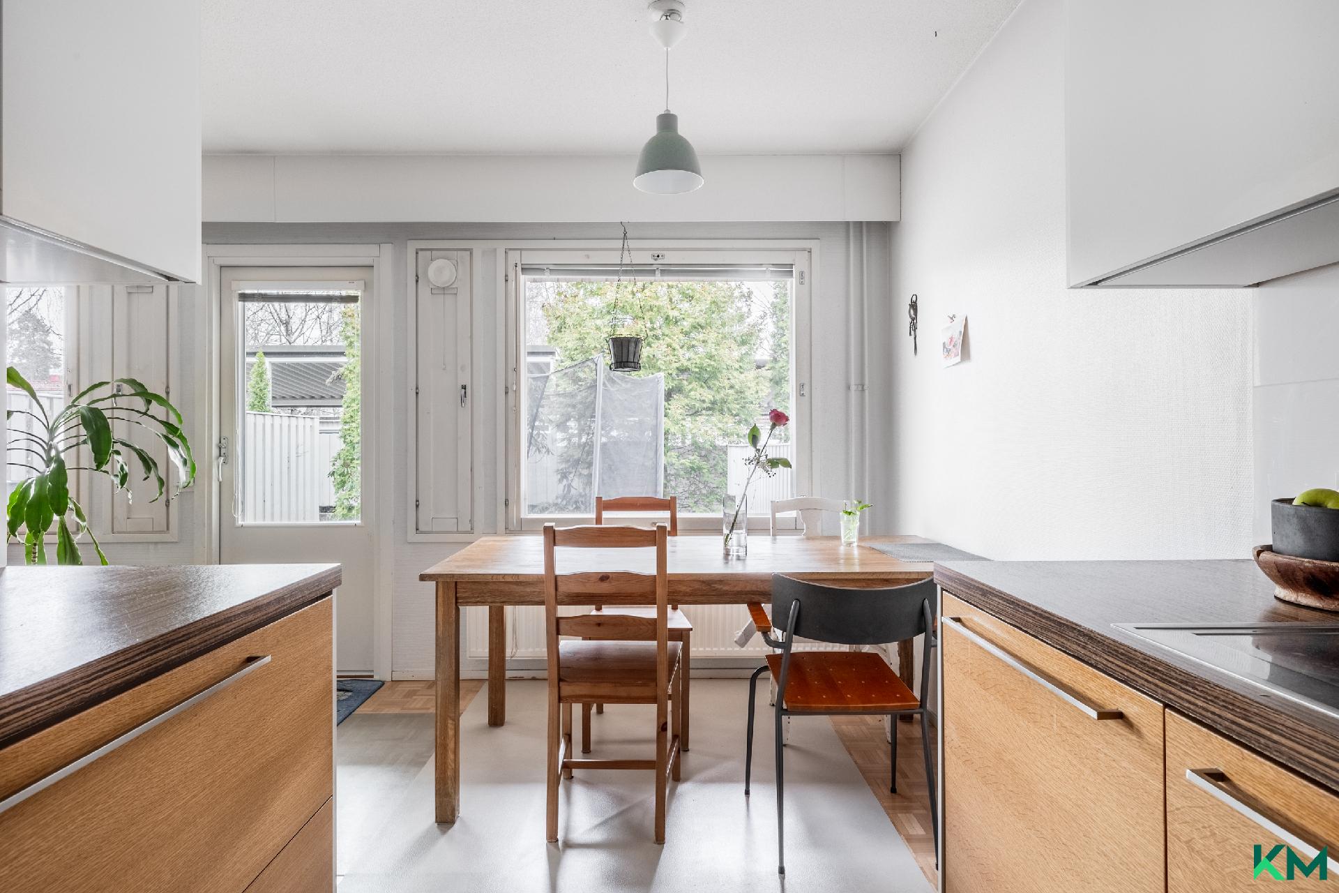 Valoa, valoa, valoa!