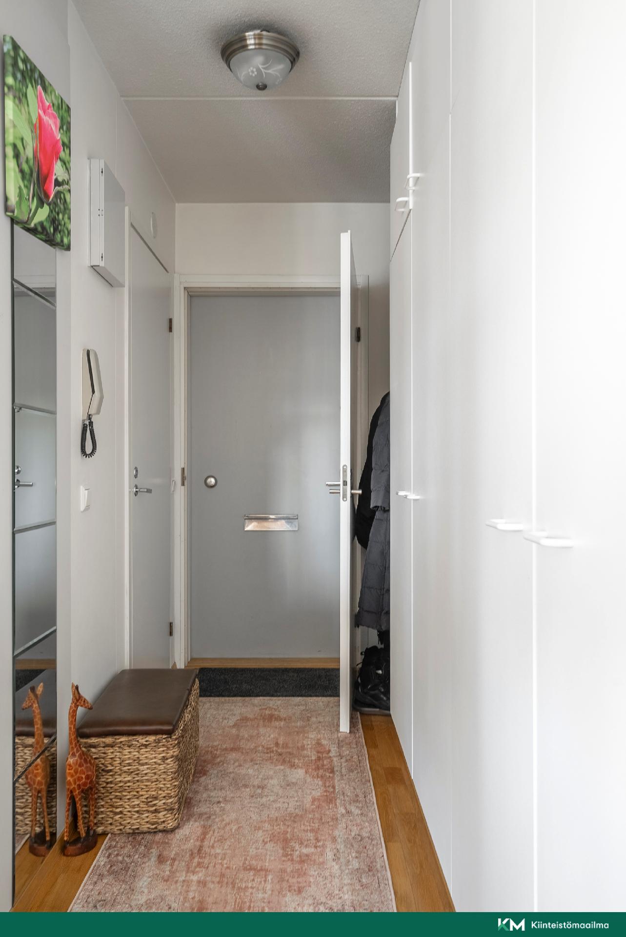 Vetehisenkuja 3, Hakaniemi, Helsinki