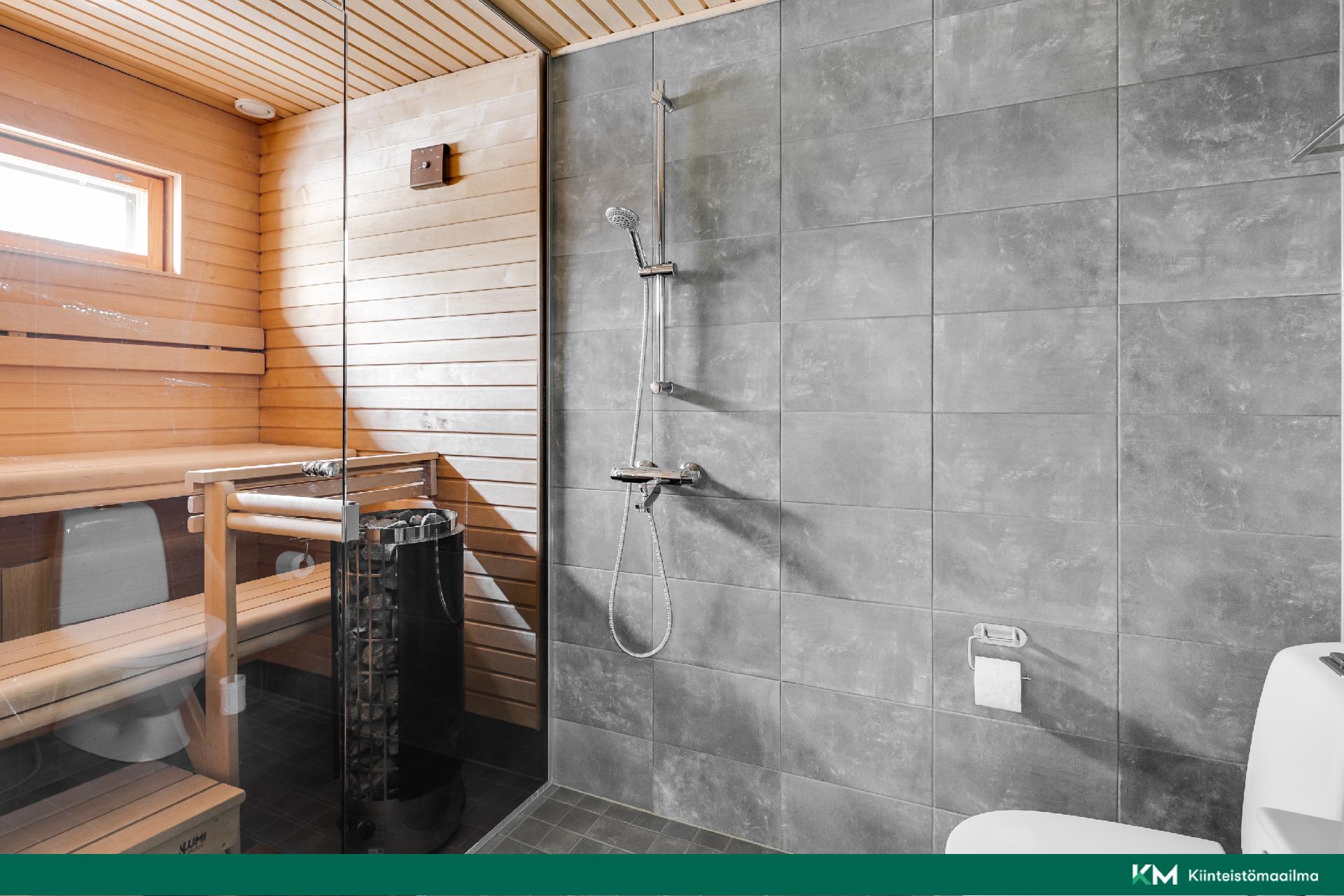 Tarjantie 1, Rekola, Vantaa