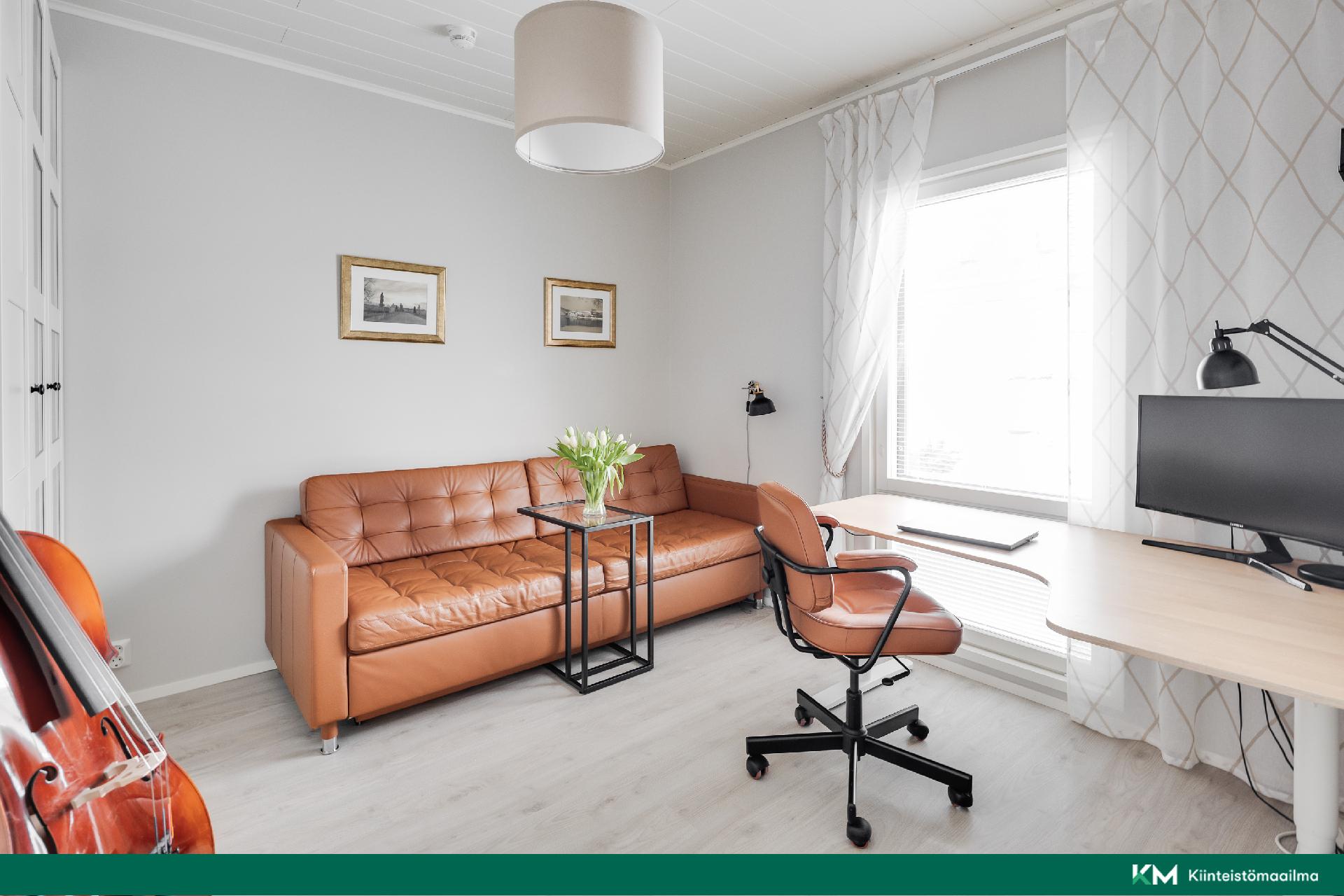 Tarjantie 1, Rekola, Vantaa