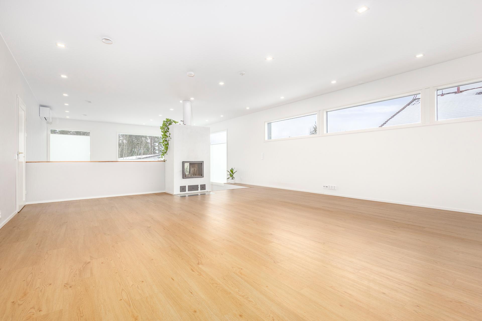 arkiolohuoneen tiloja