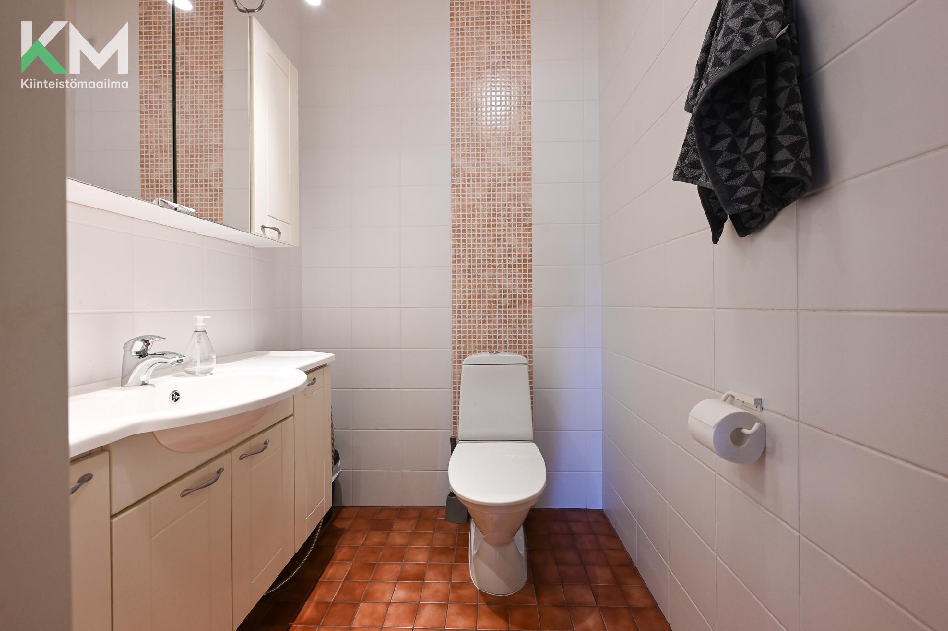 Kahilantie 18, Luopa, Kurikka