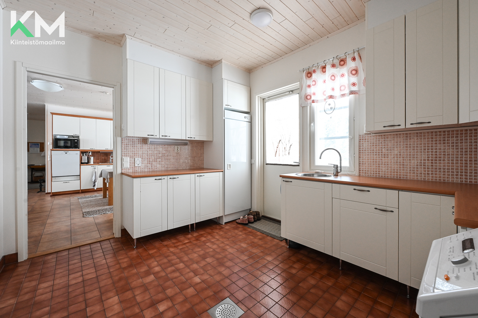 Kahilantie 18, Luopa, Kurikka